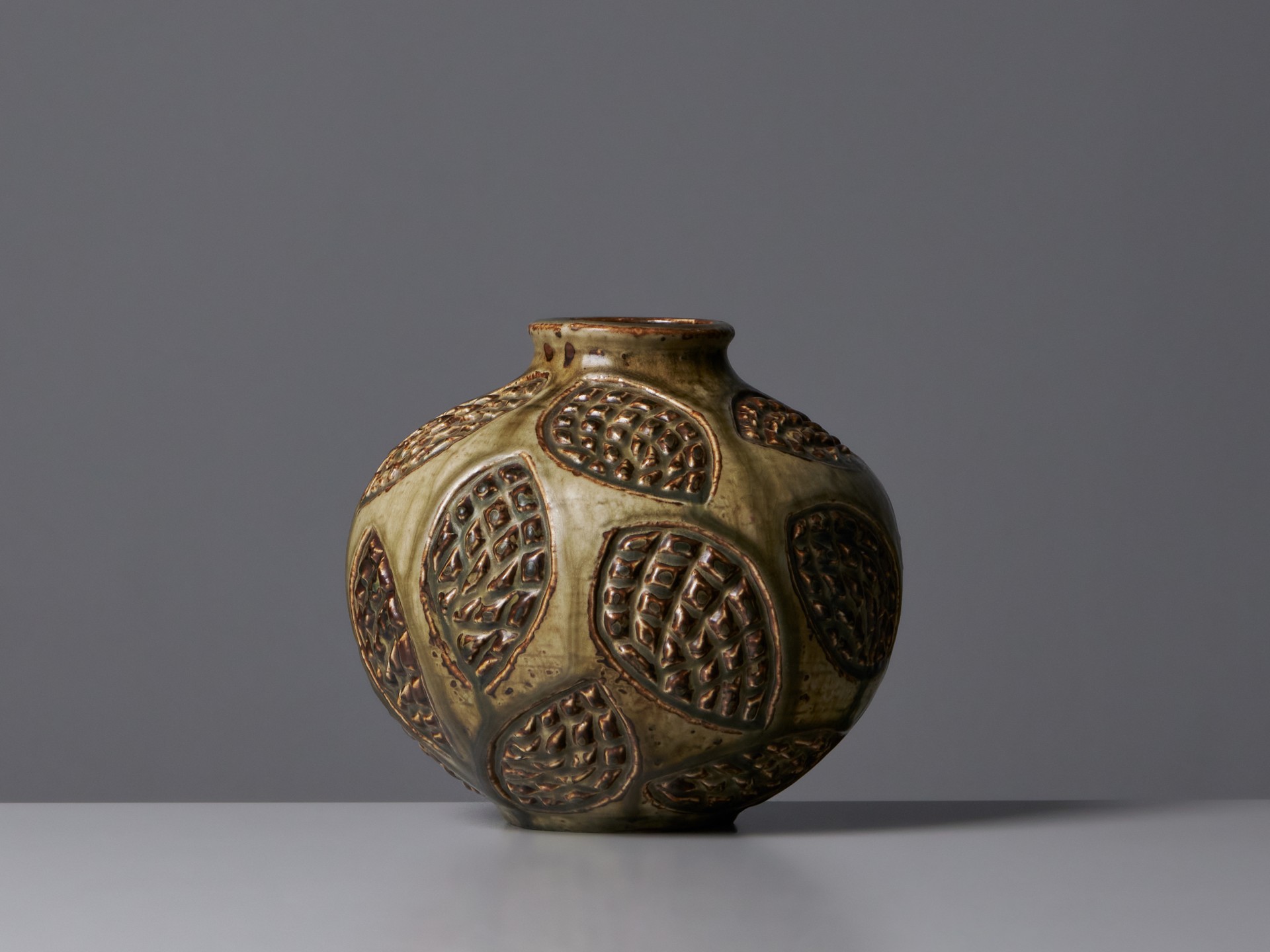 Vase image 2