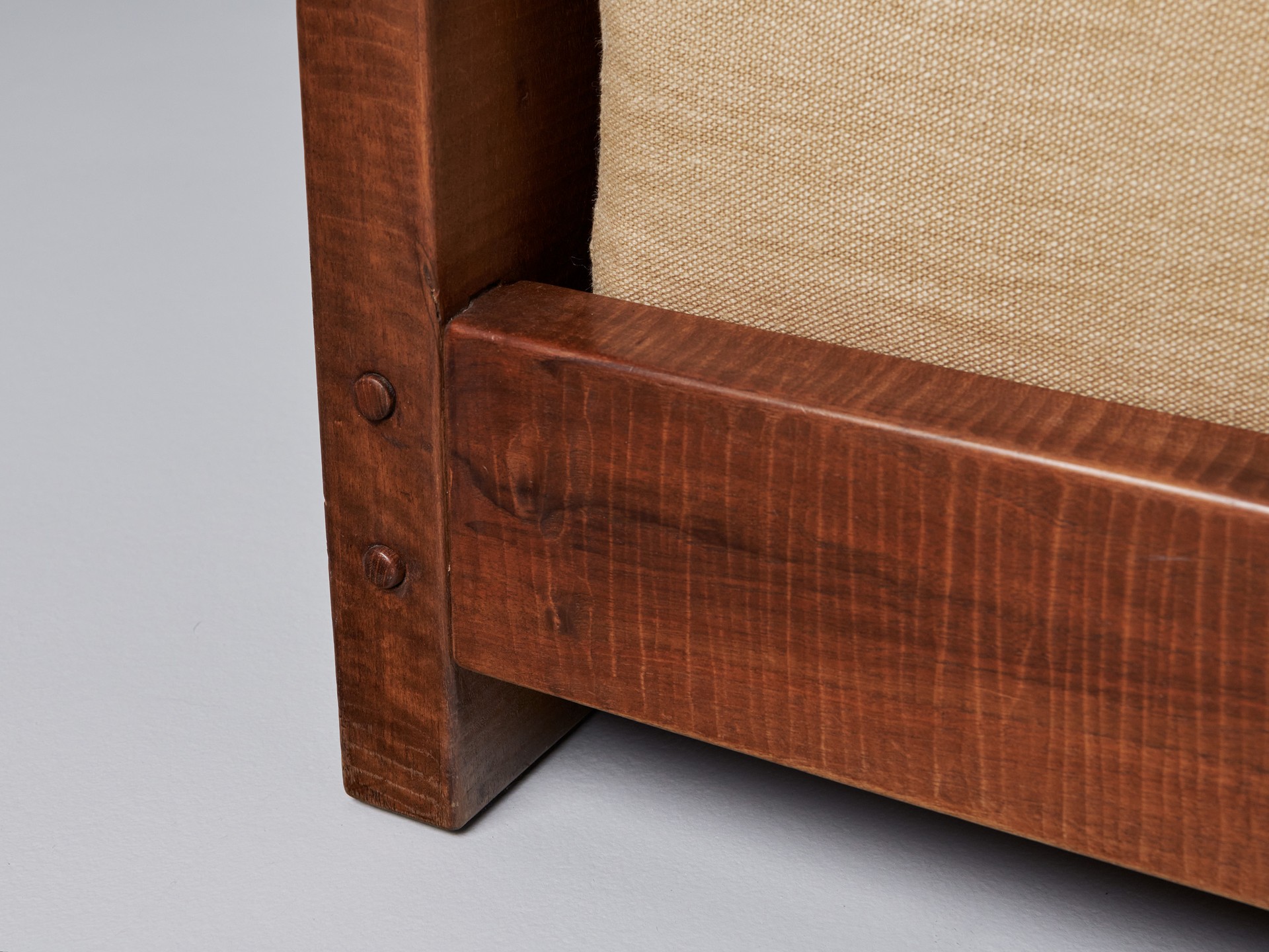Sofa image 8