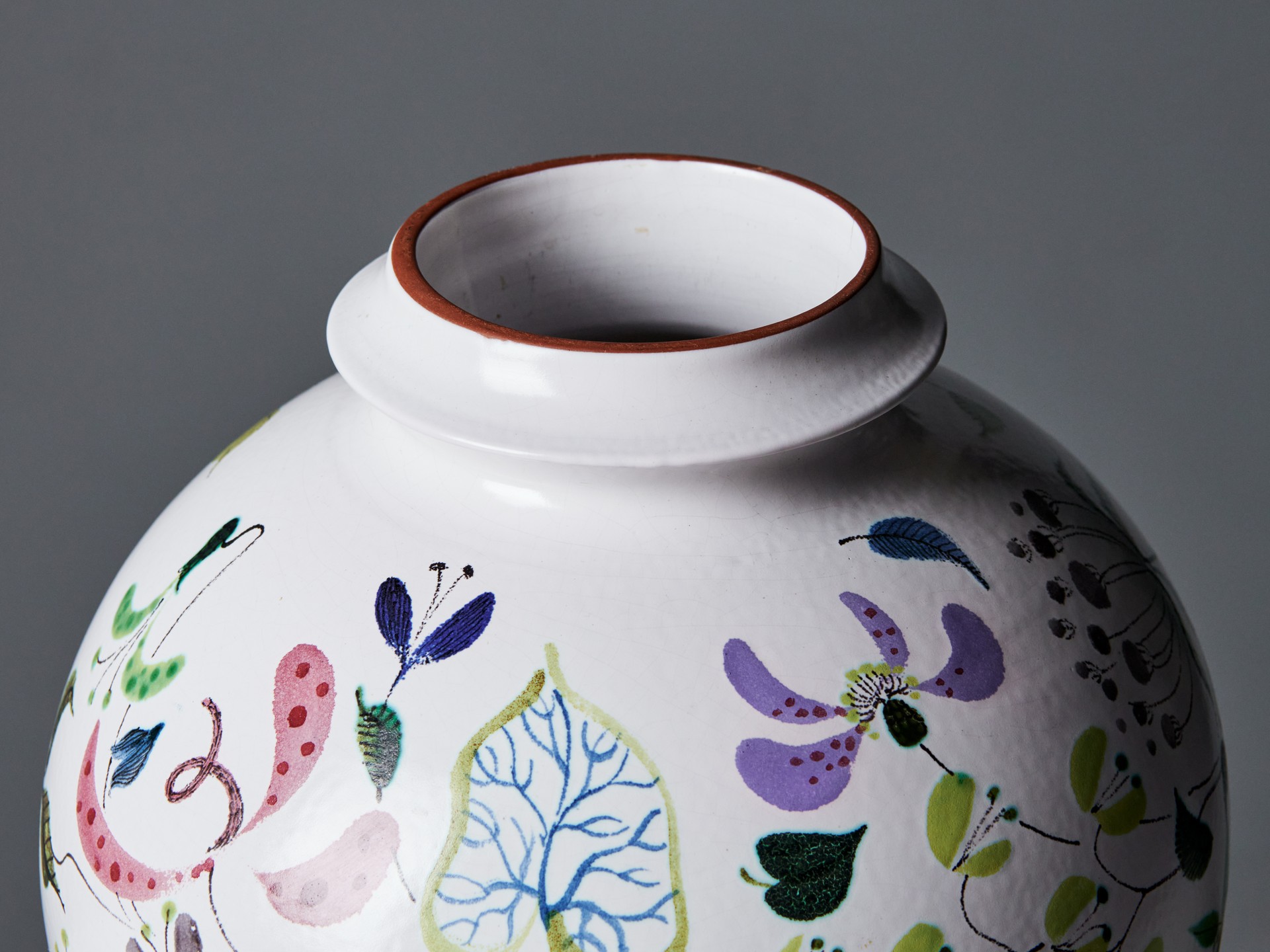 Vase image 5