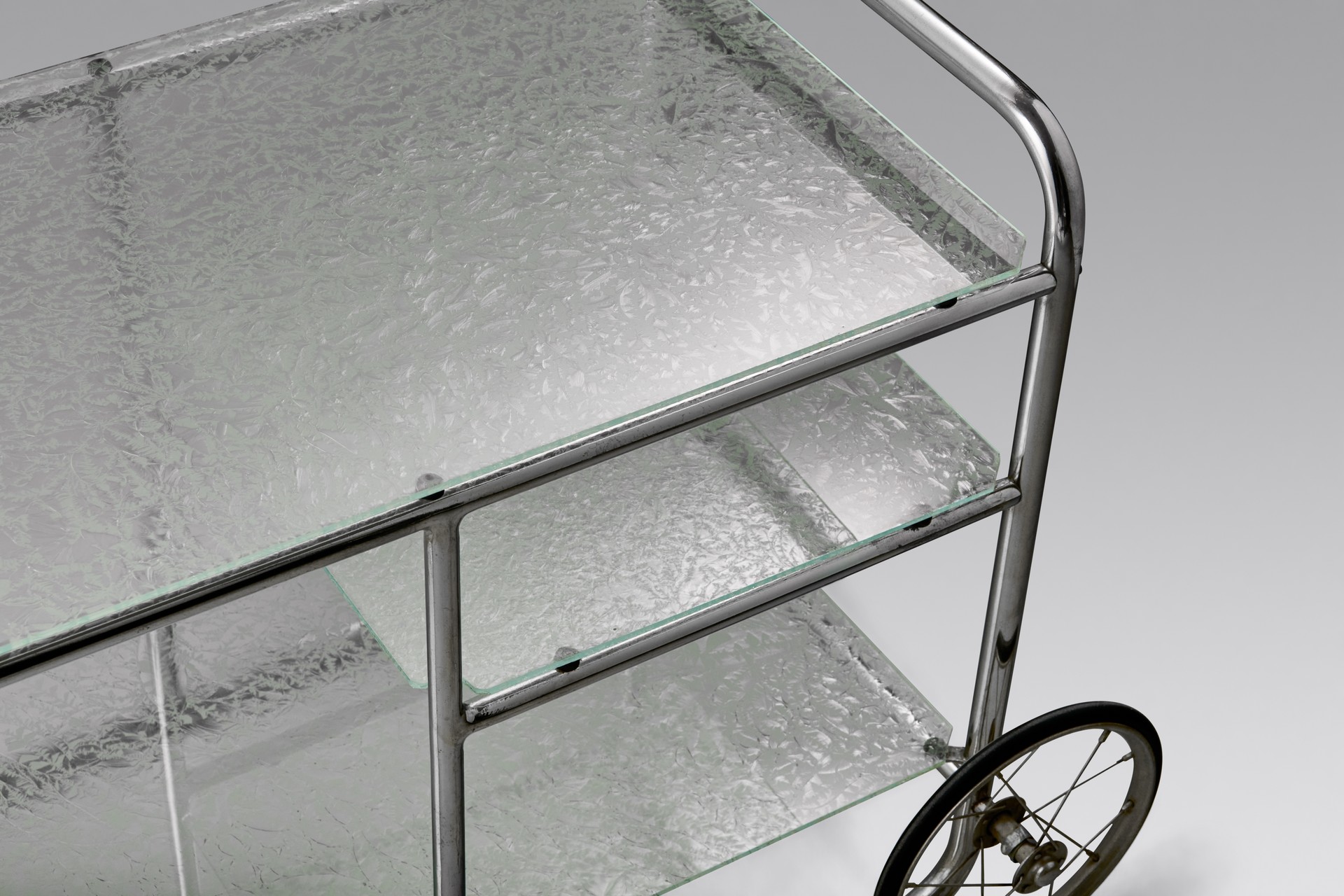 Trolley image 4
