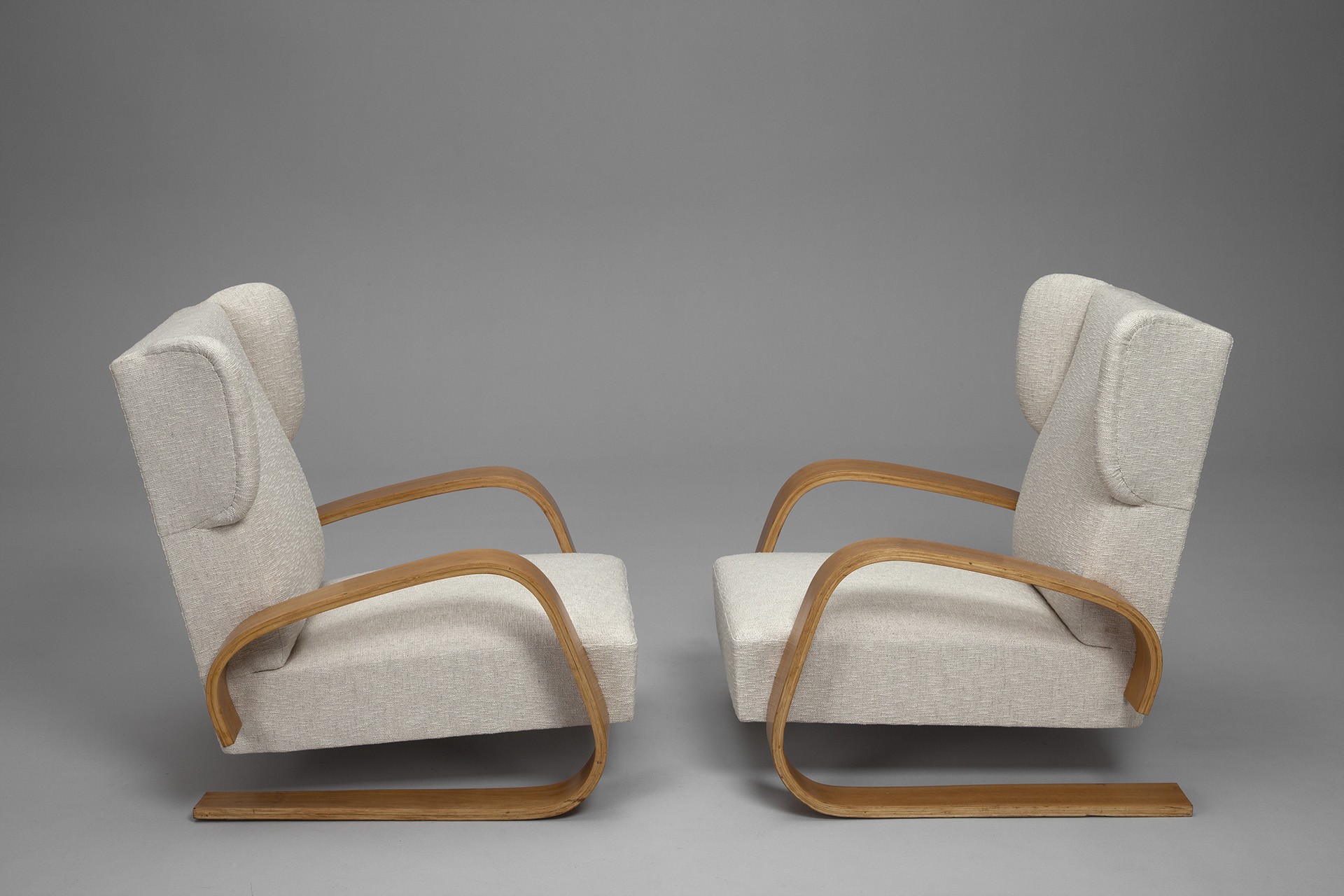 Pair of Wing Armchairs image 2