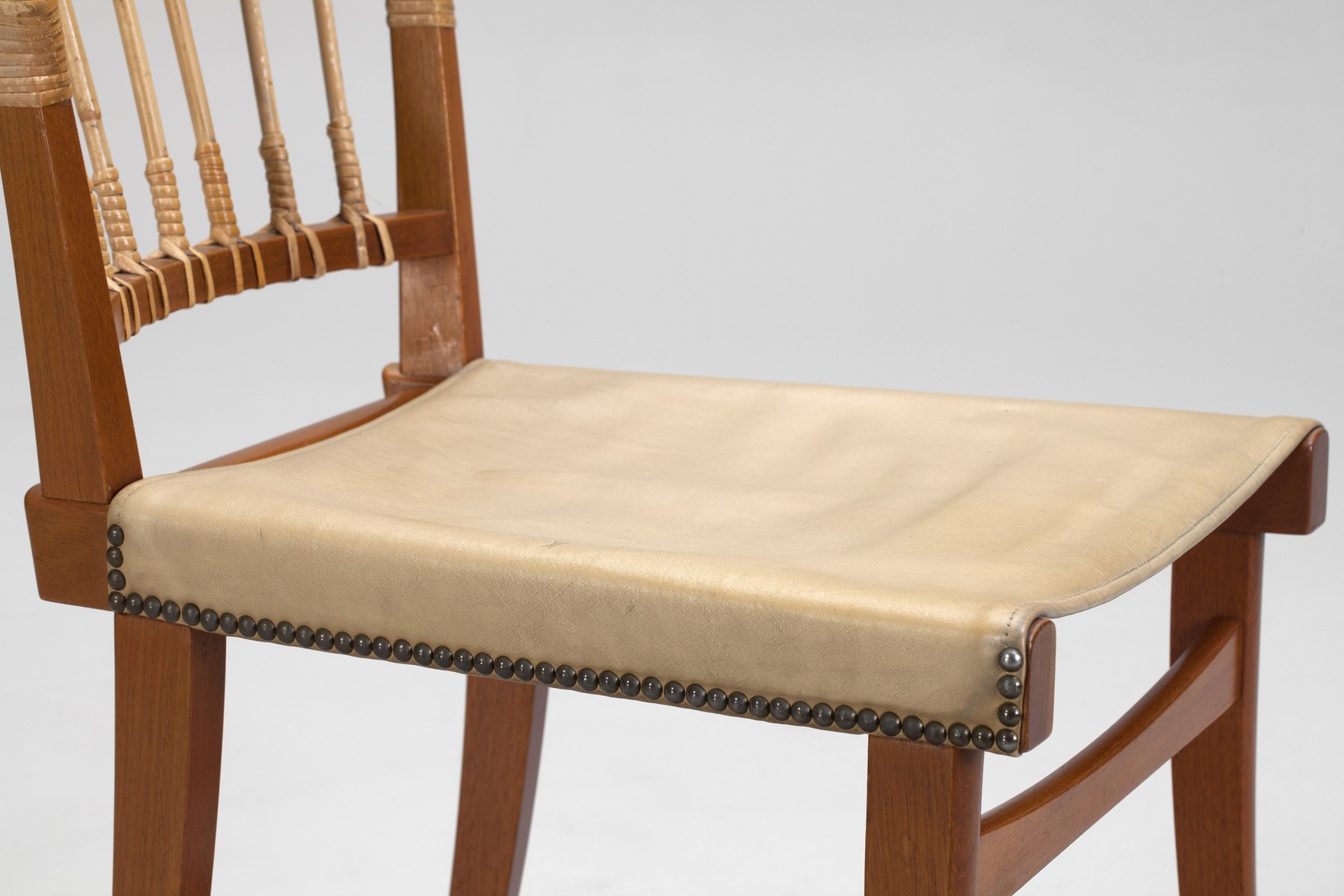 Chair image 4