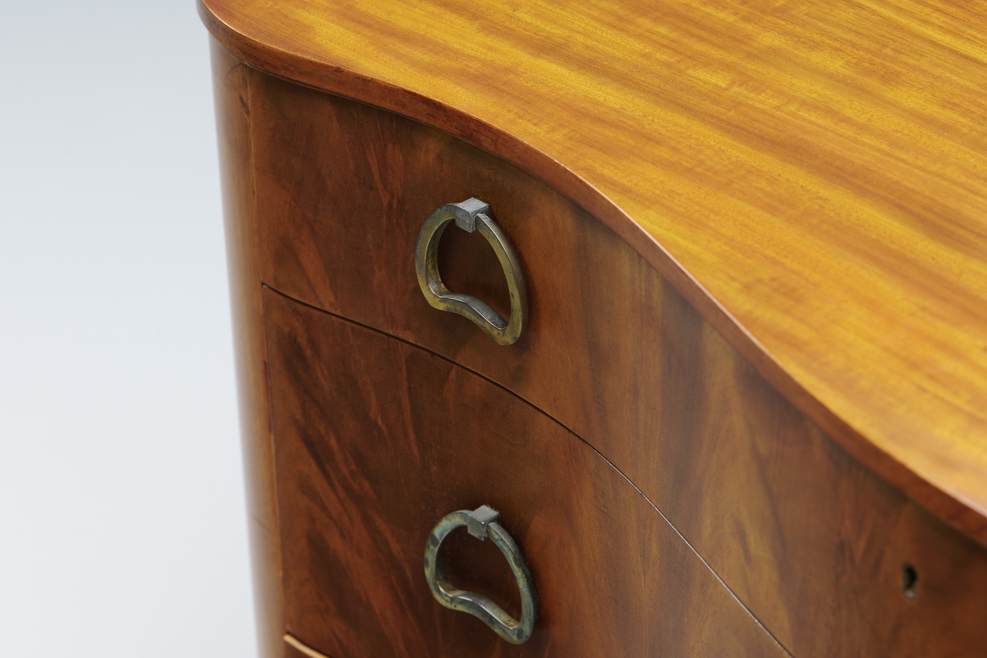 Chest of Drawers image 4