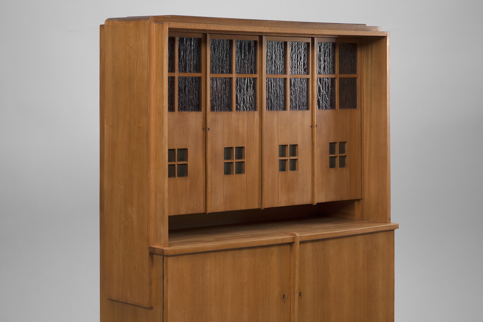 Cabinet image 5