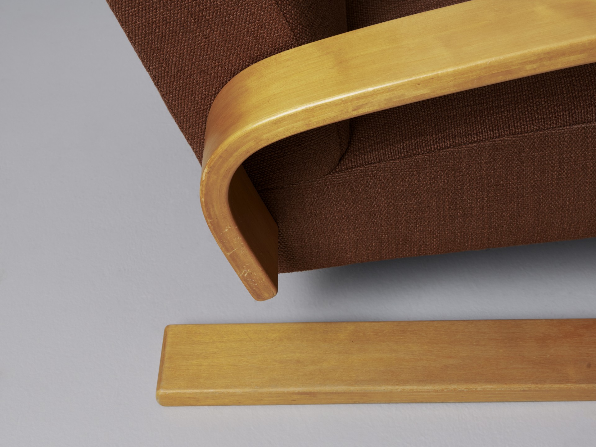 Highback 'Tank' Chair image 7