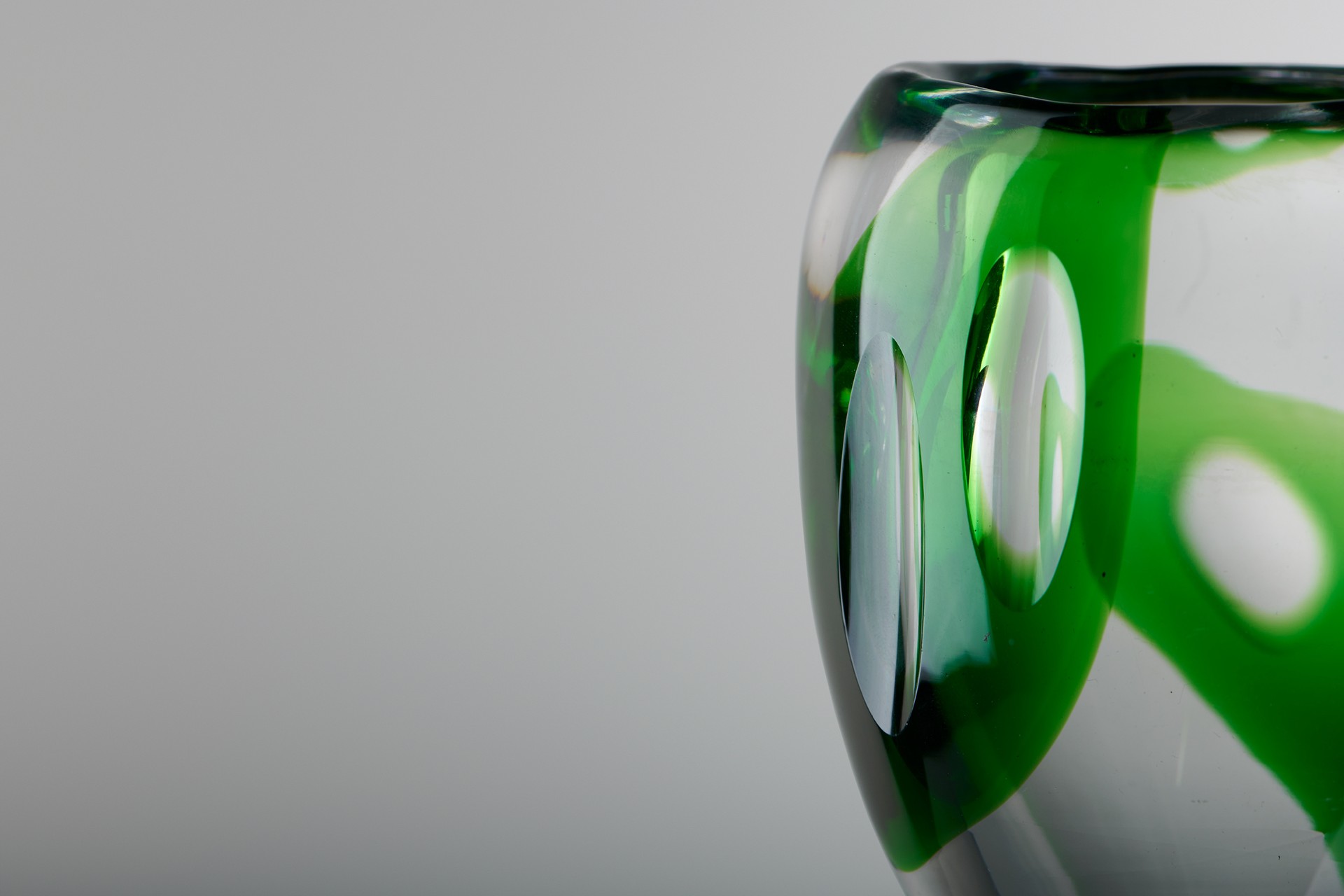 Vase image 3