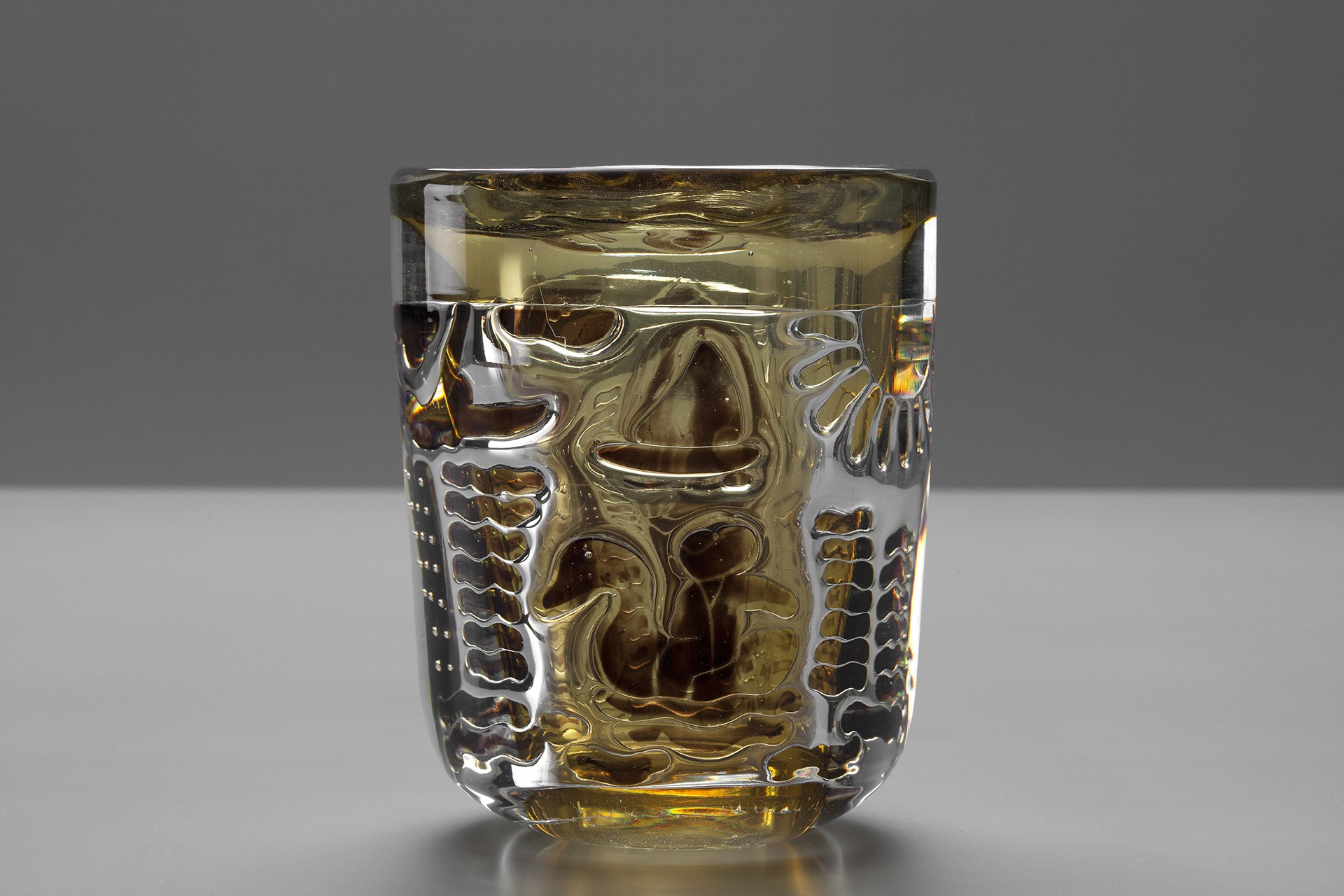 Ariel Vase image 2