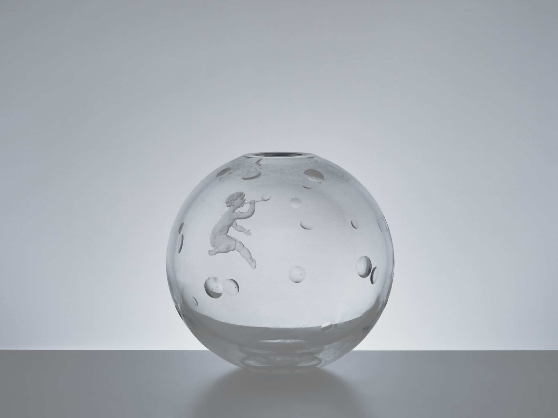 Vase image 2