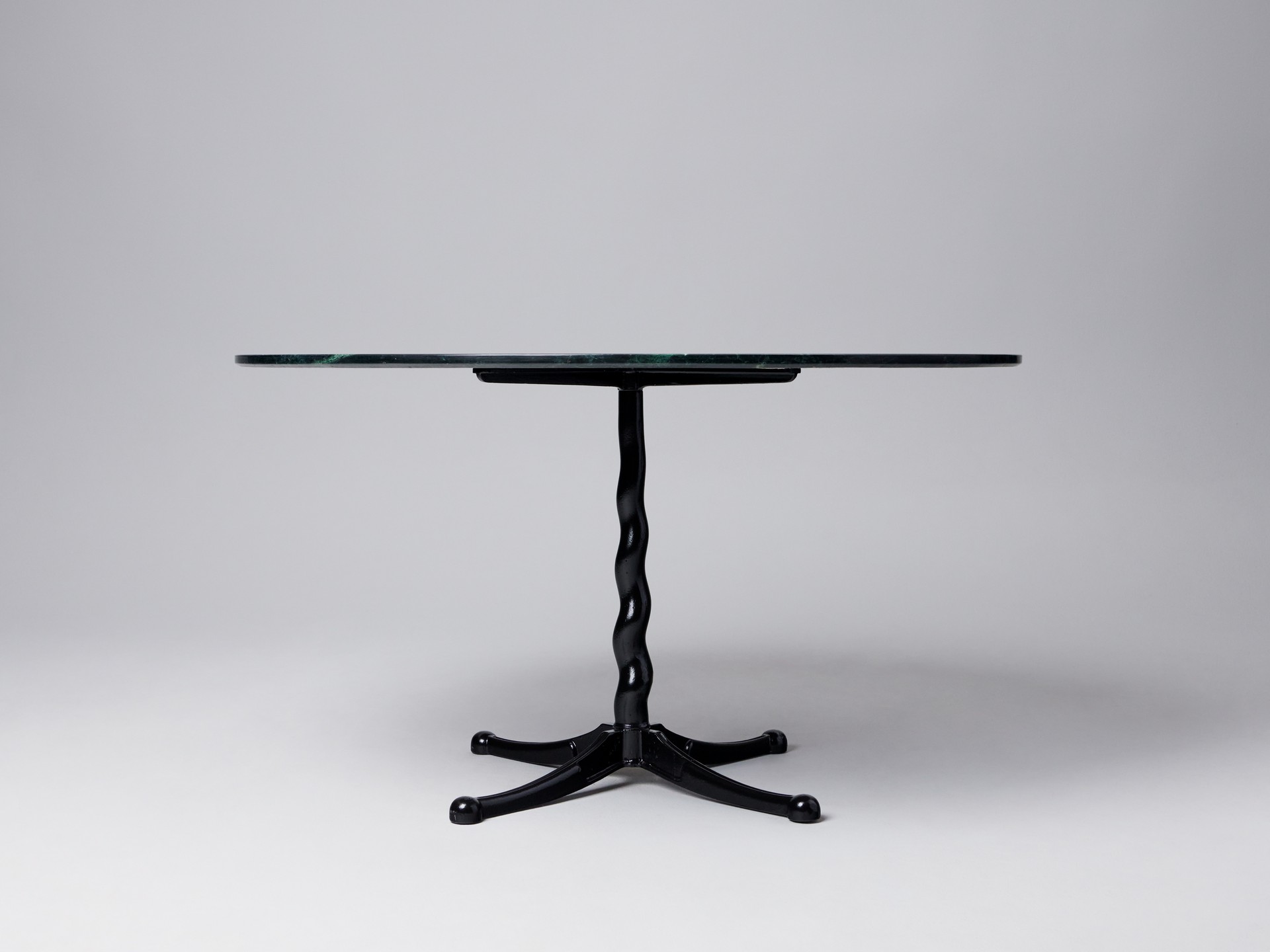 Center / Dining Table image 2