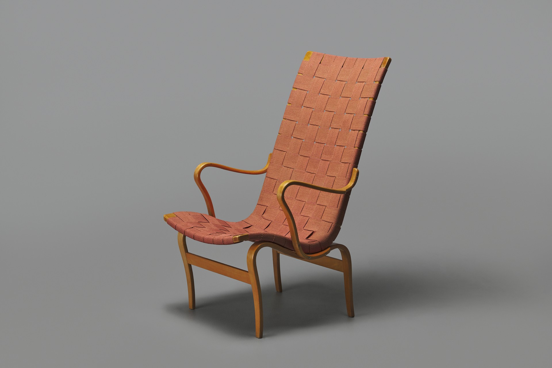 Highback 'Eva' Armchair image 3