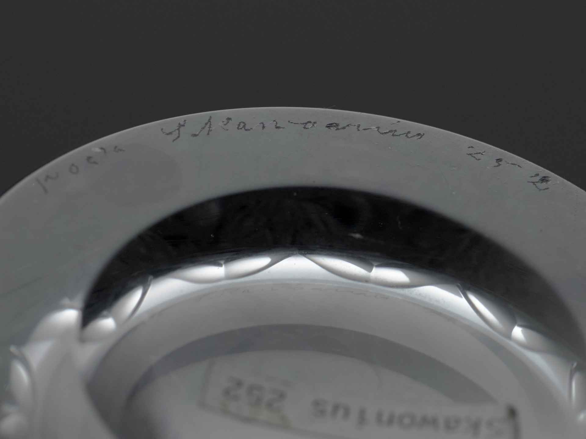 Vase image 6