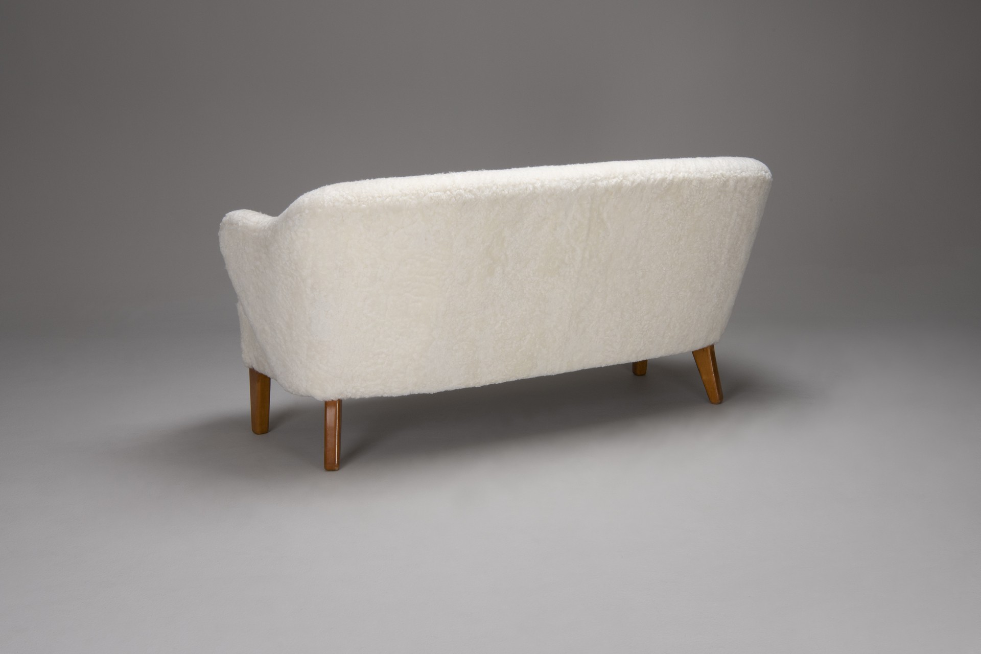 Sofa image 4