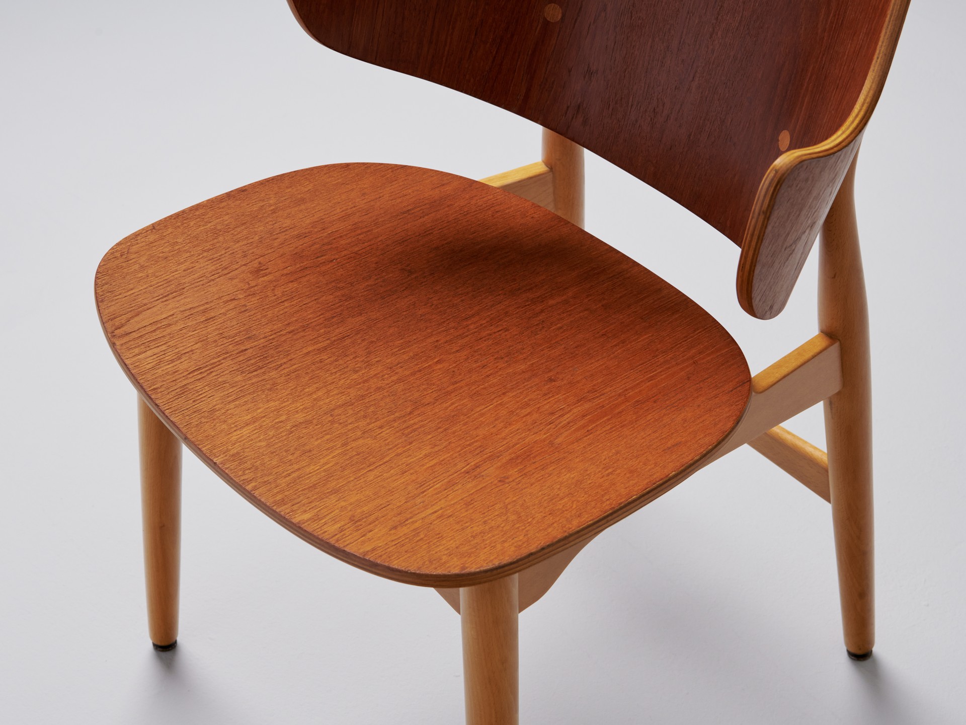 Set of Six Chairs image 8