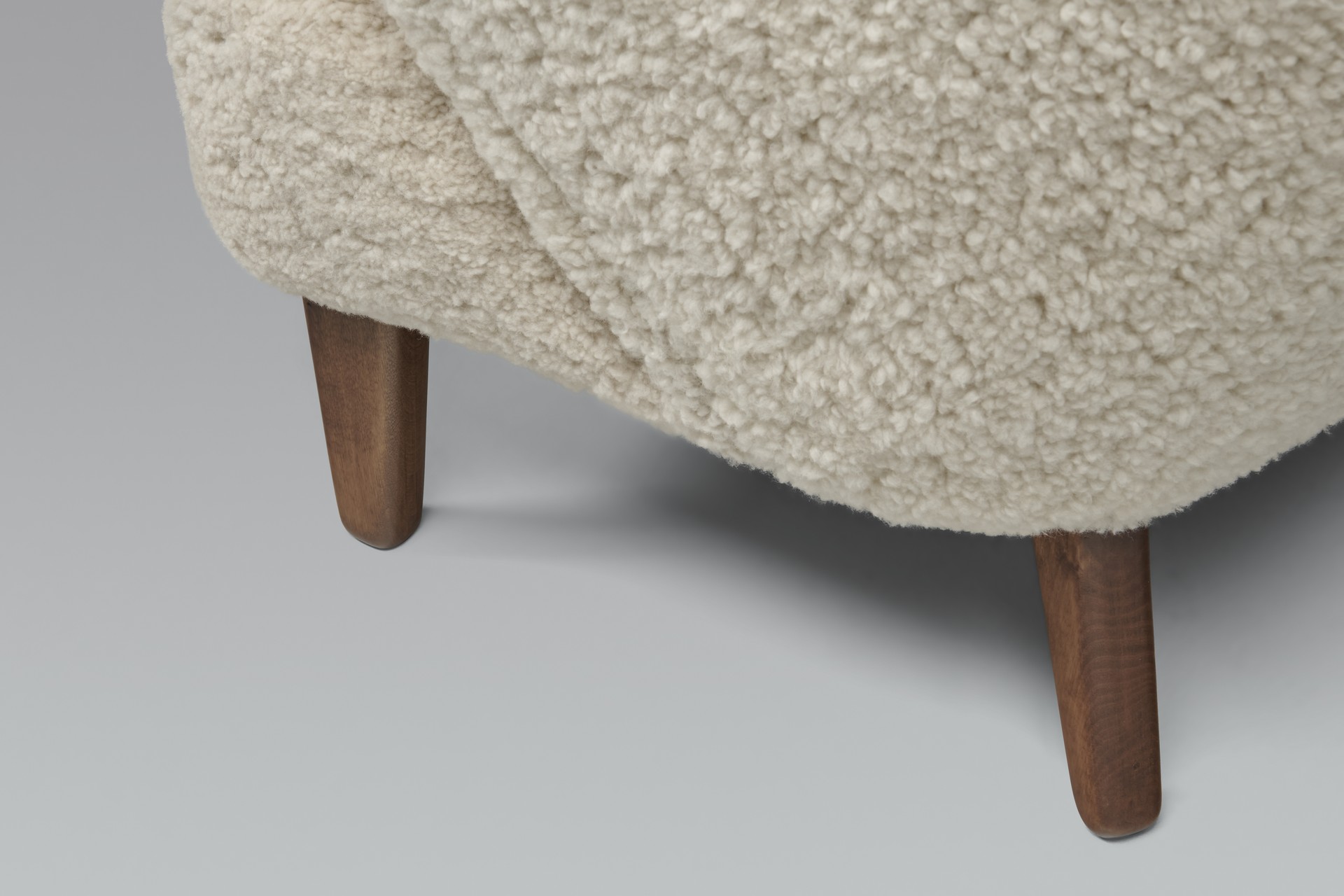 Pair of Armchairs image 7