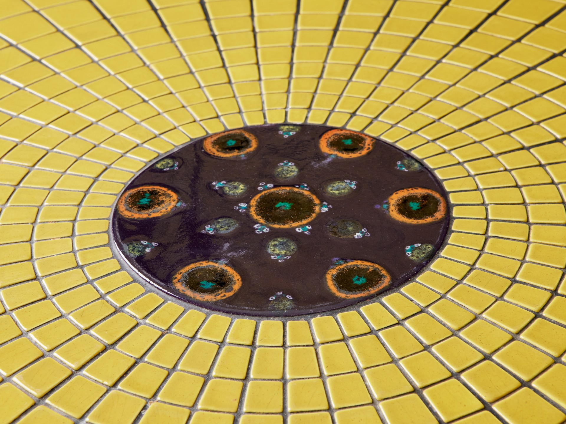 Dining / Center Table image 6