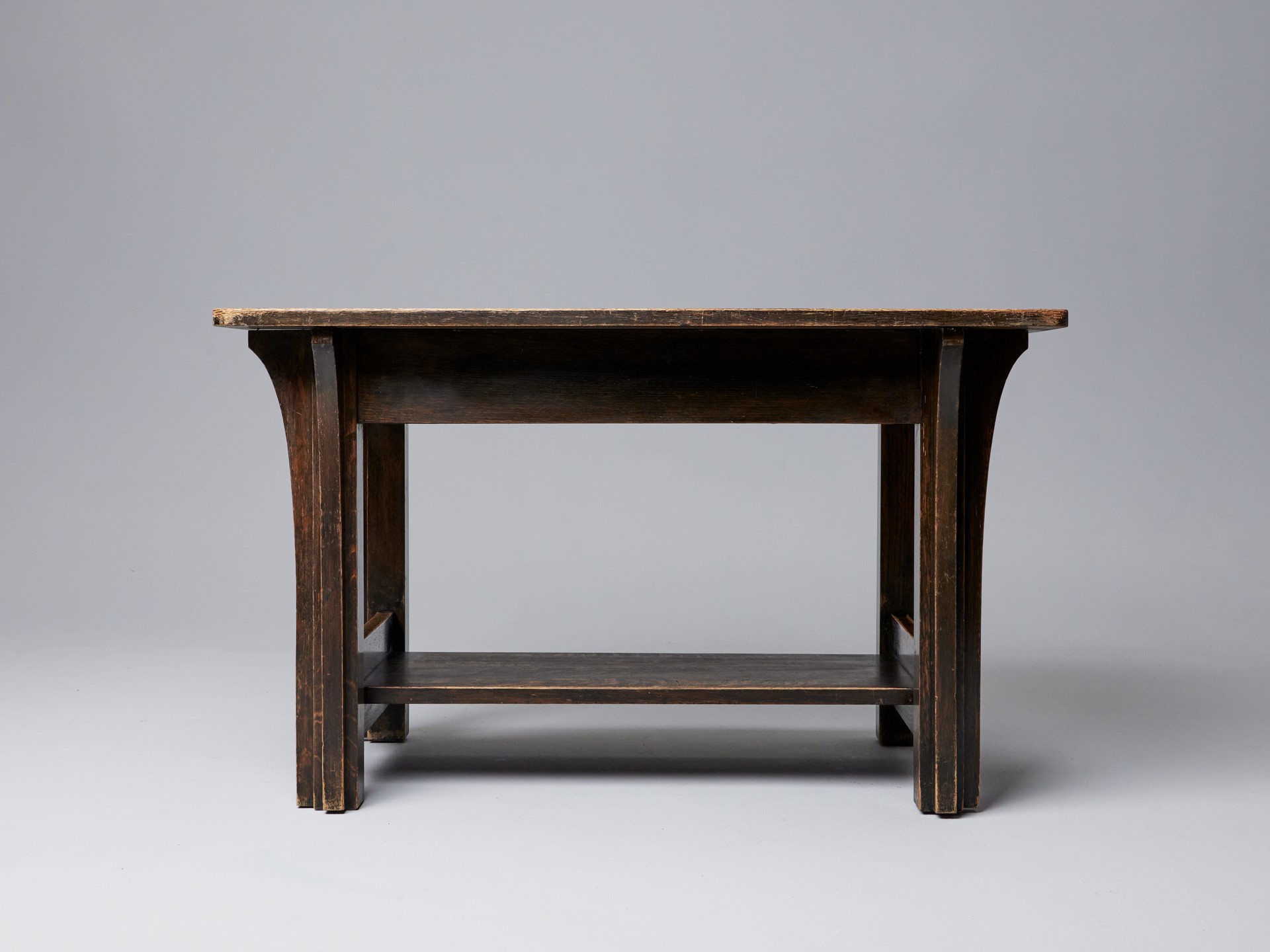 Dining Table image 3