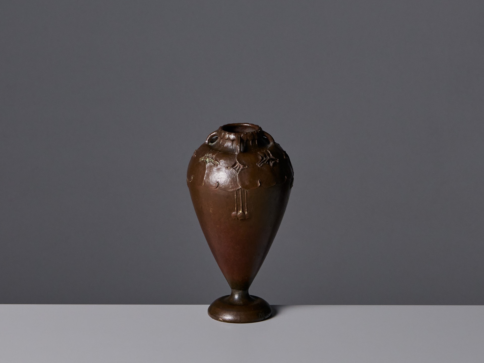 Vase image 3
