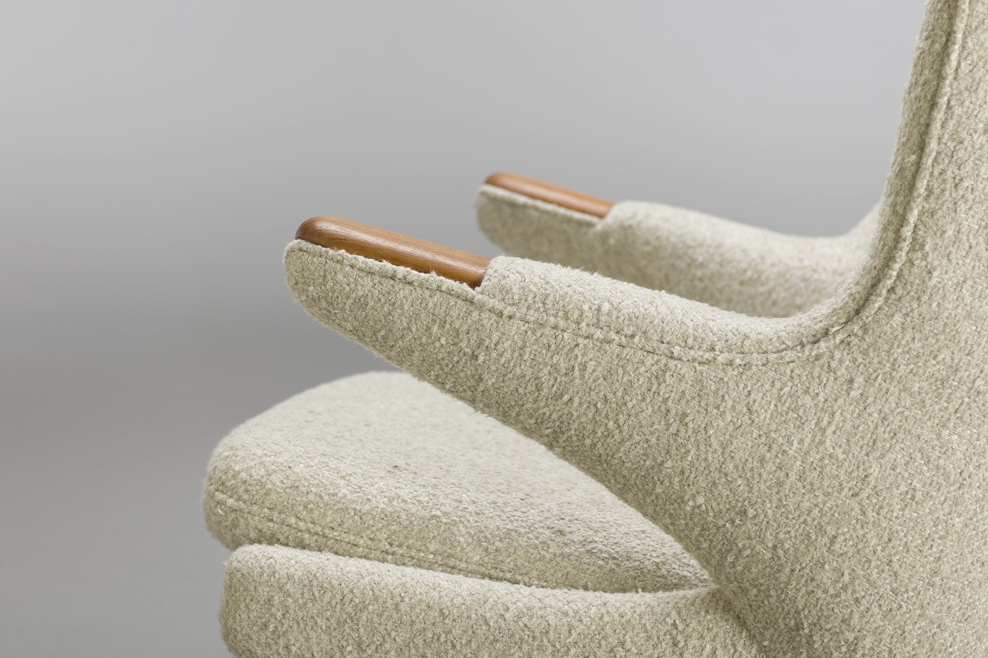 'Papa Bear' Armchair and Stool image 8