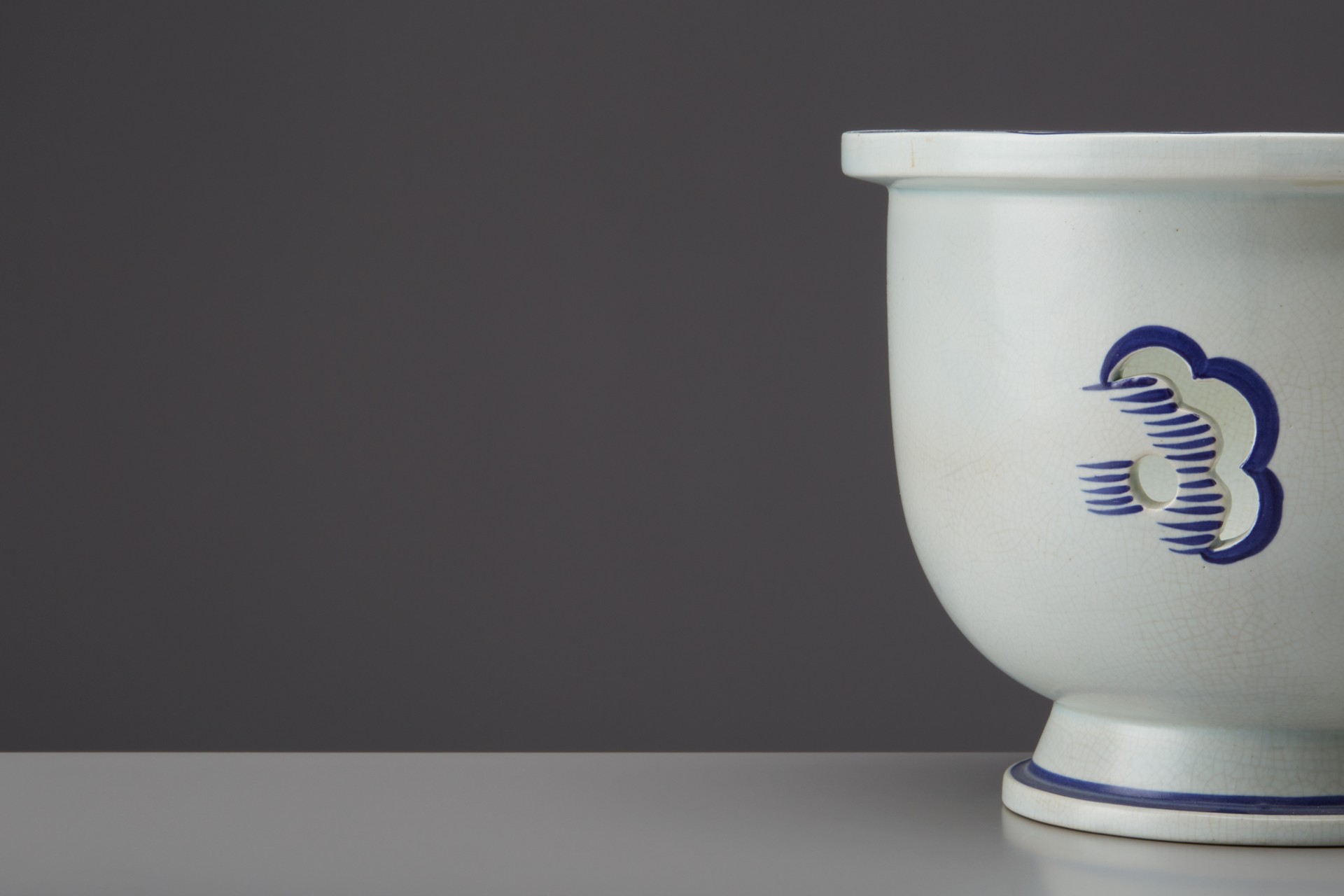 Vase image 2