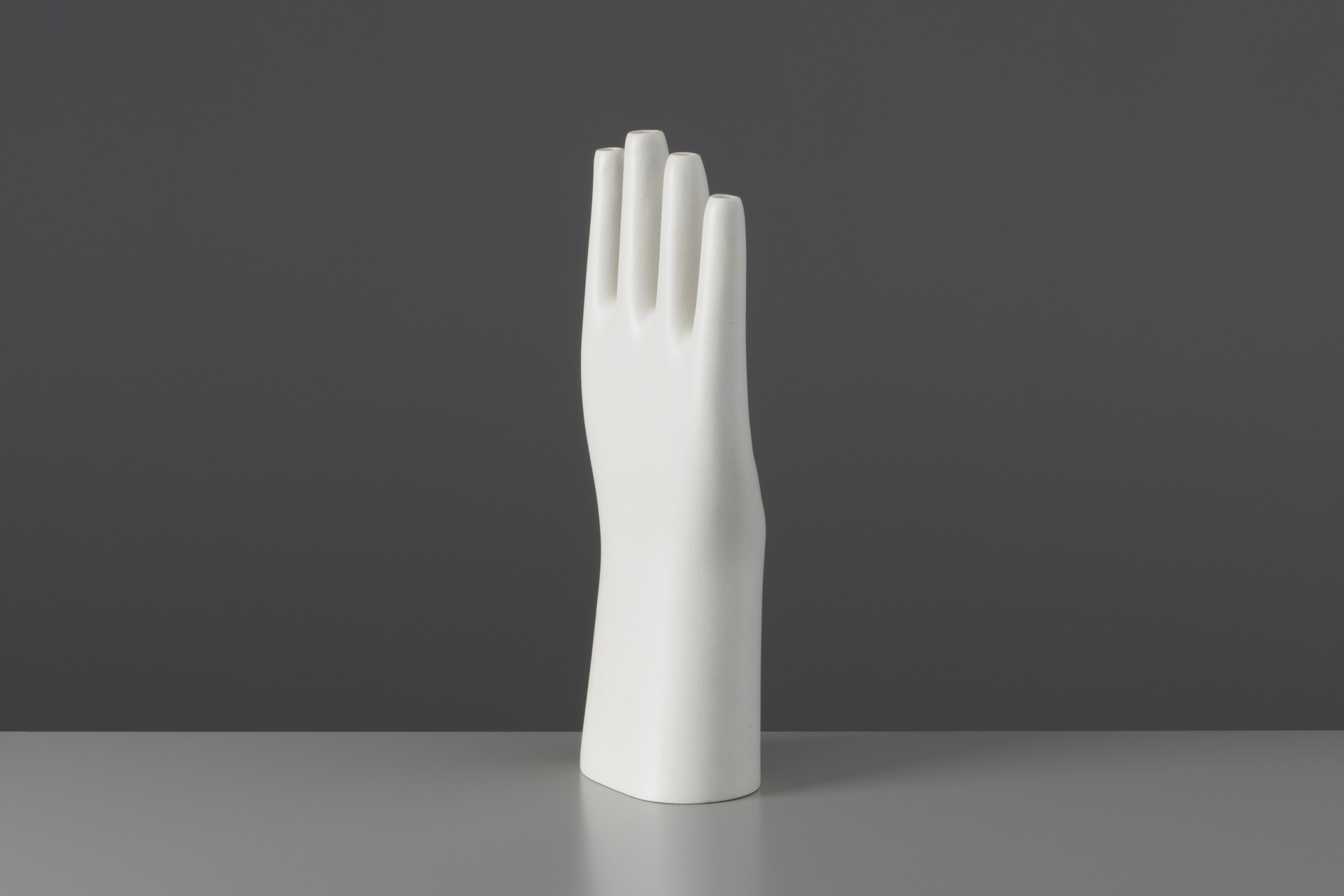 Vase image 3