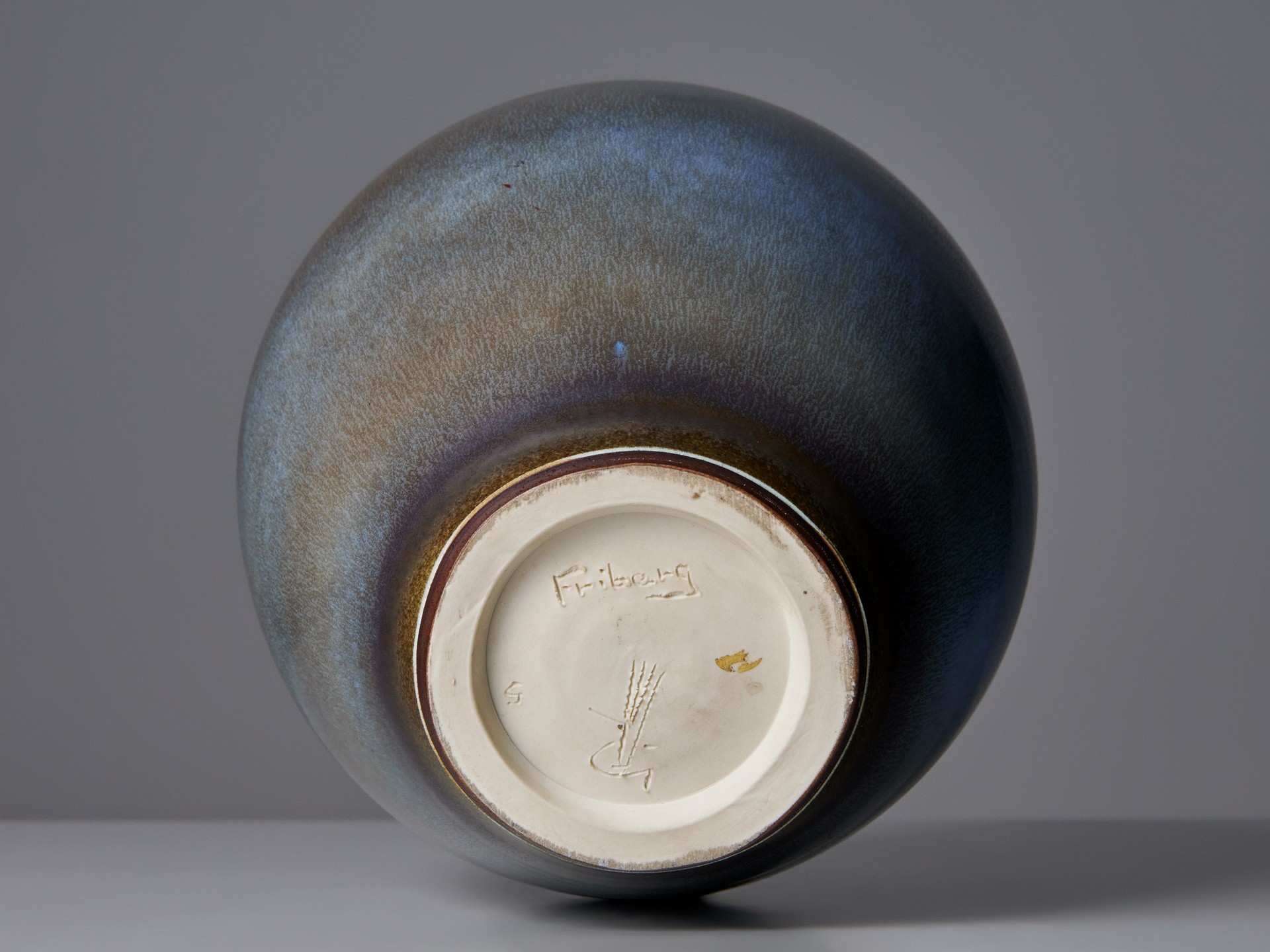 Group of Three Vases image 12