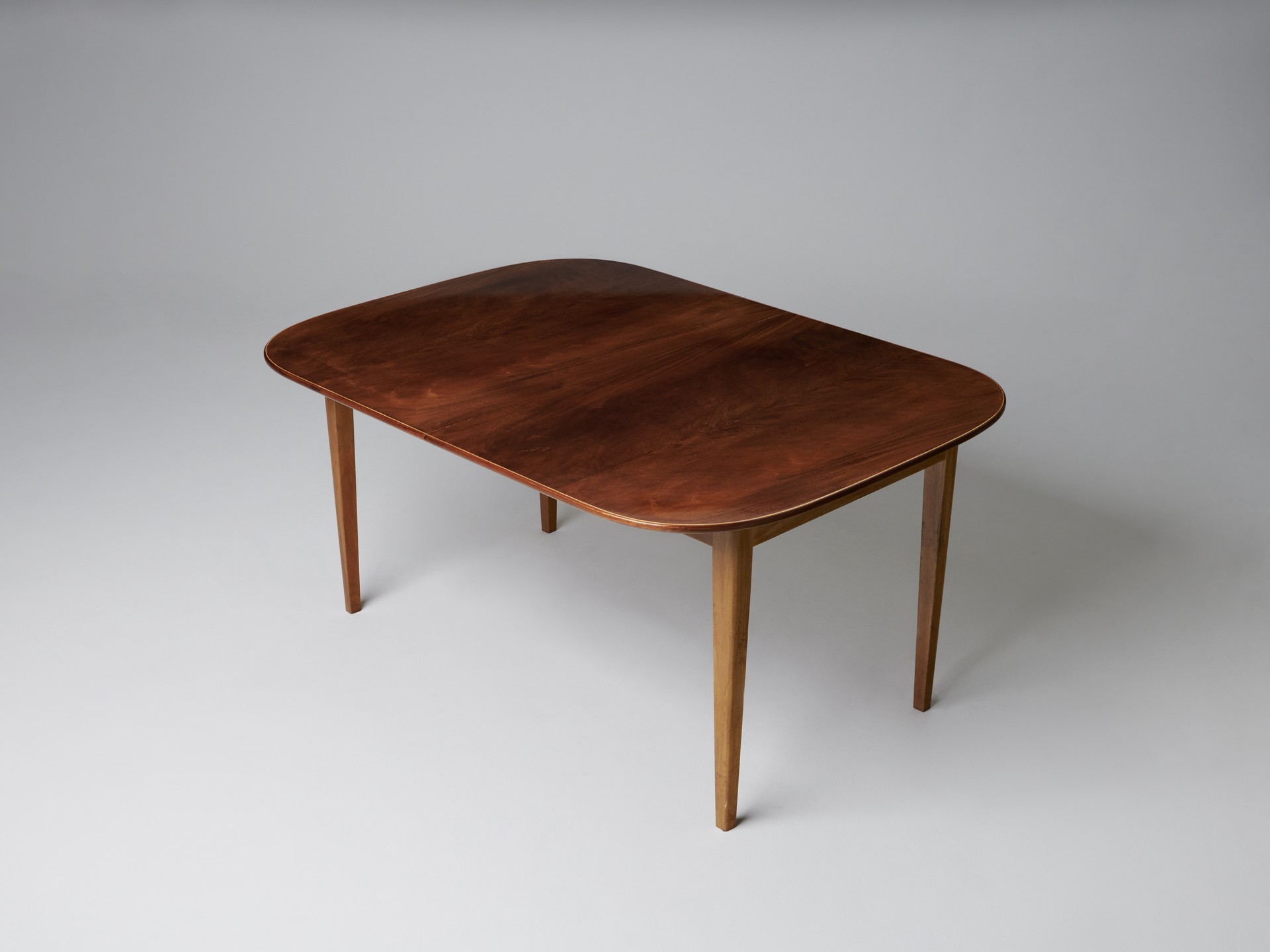 Extendable Dining Table image 3