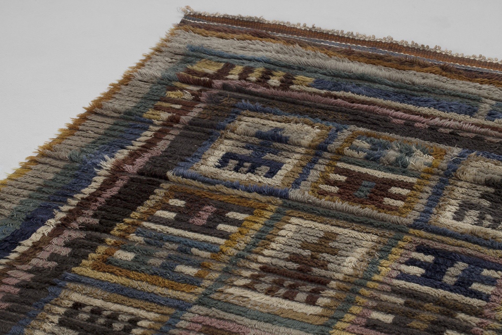 Swedish Pile Carpet image 3