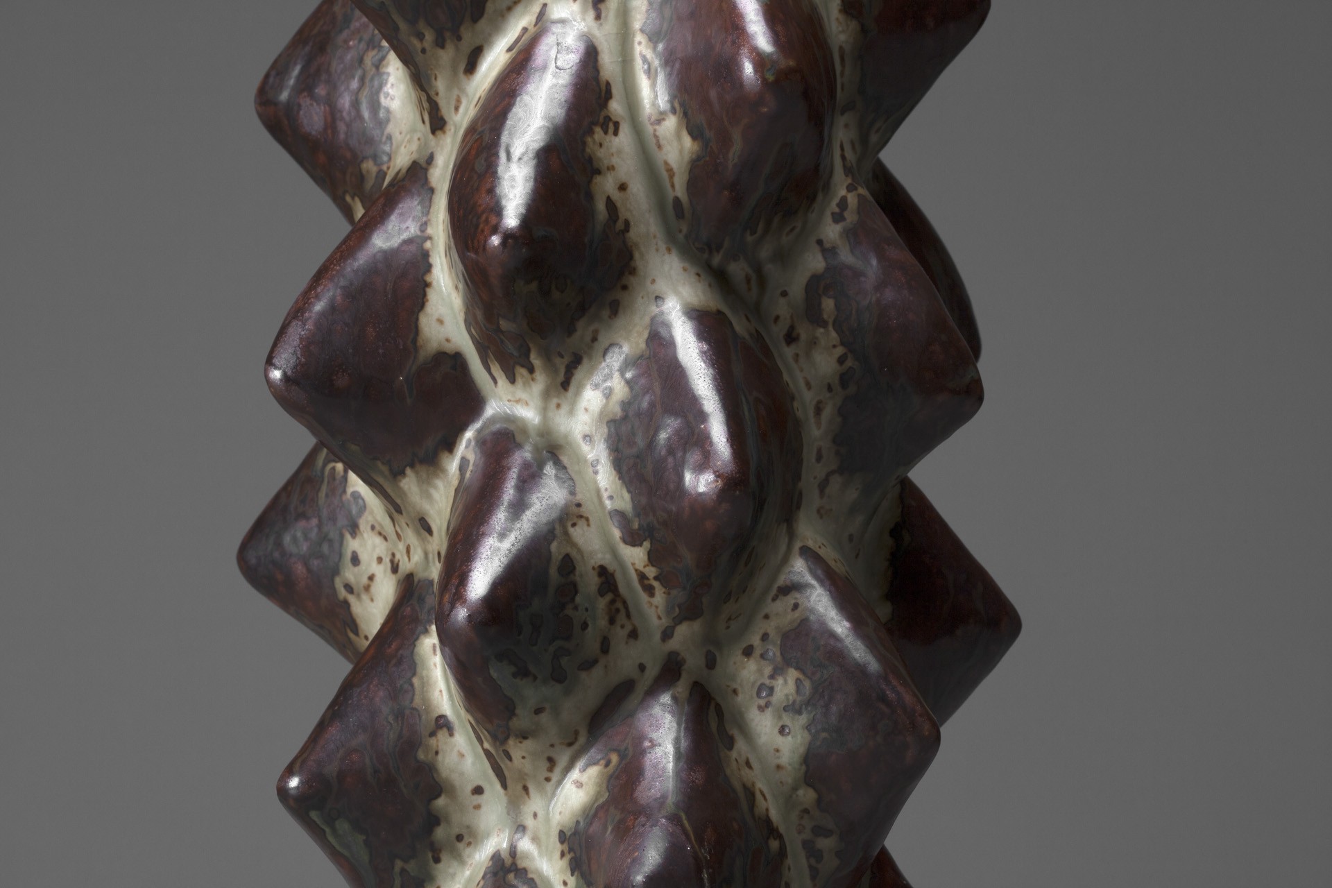 Vase image 3