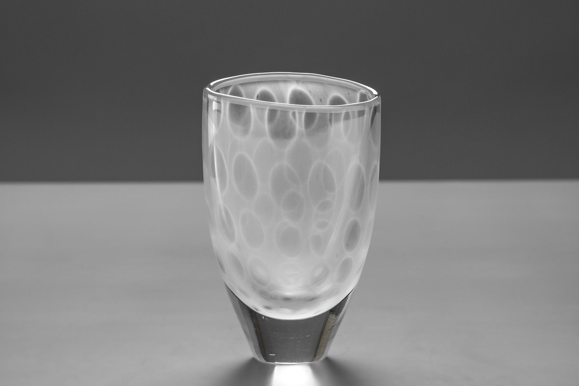 Vase image 2