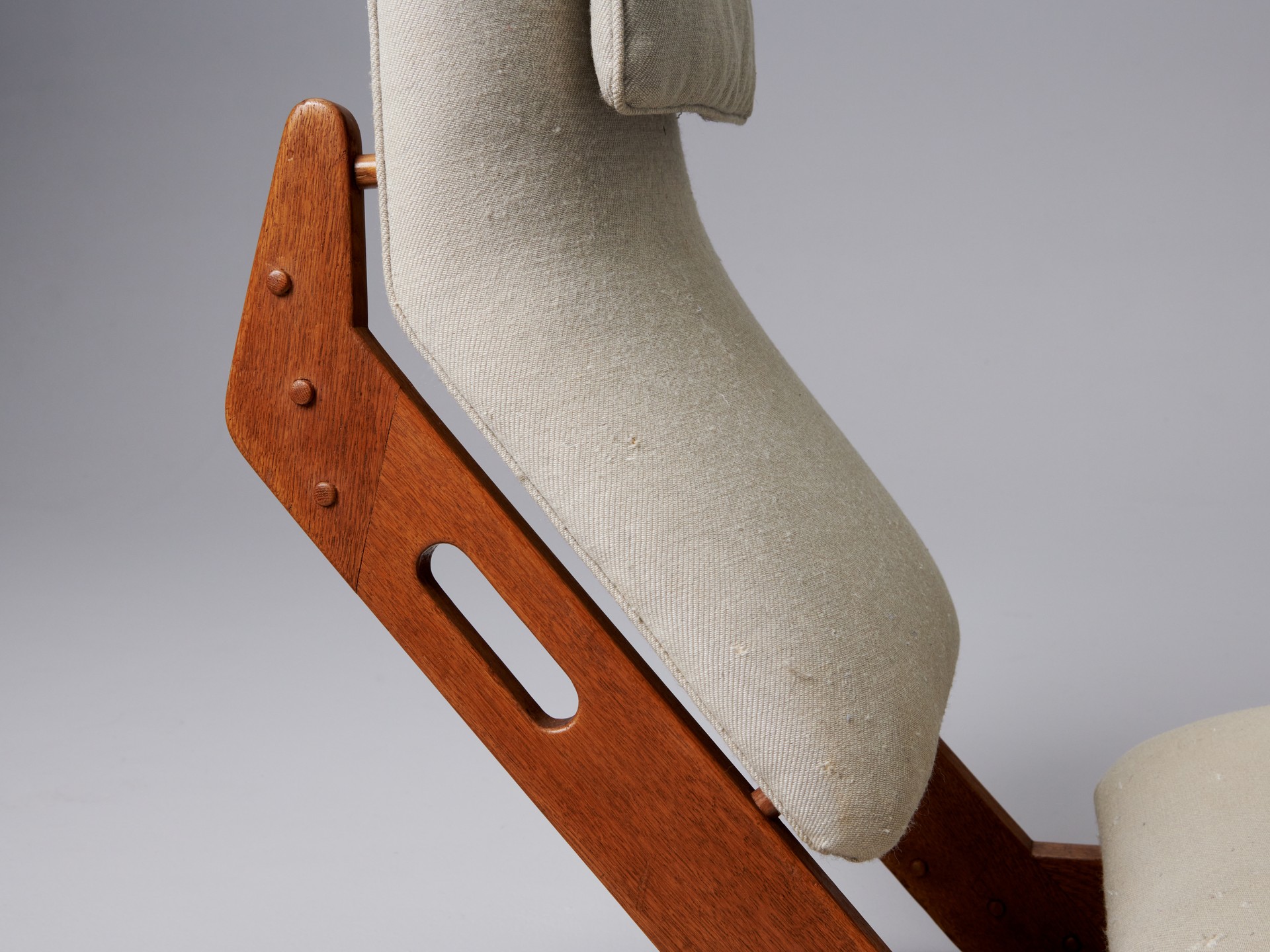 'Dolphin' Chaise Longue image 12