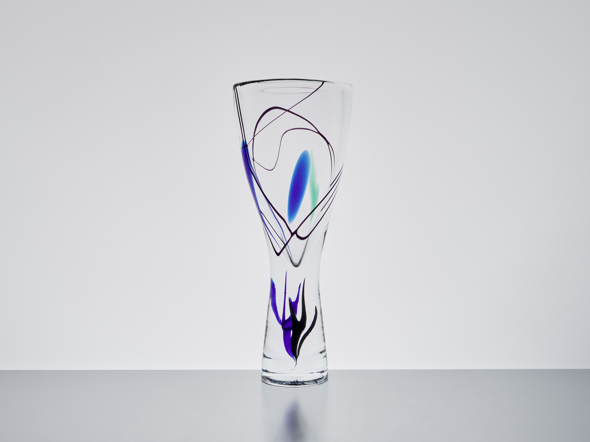 'Abstracta' Vase image 4