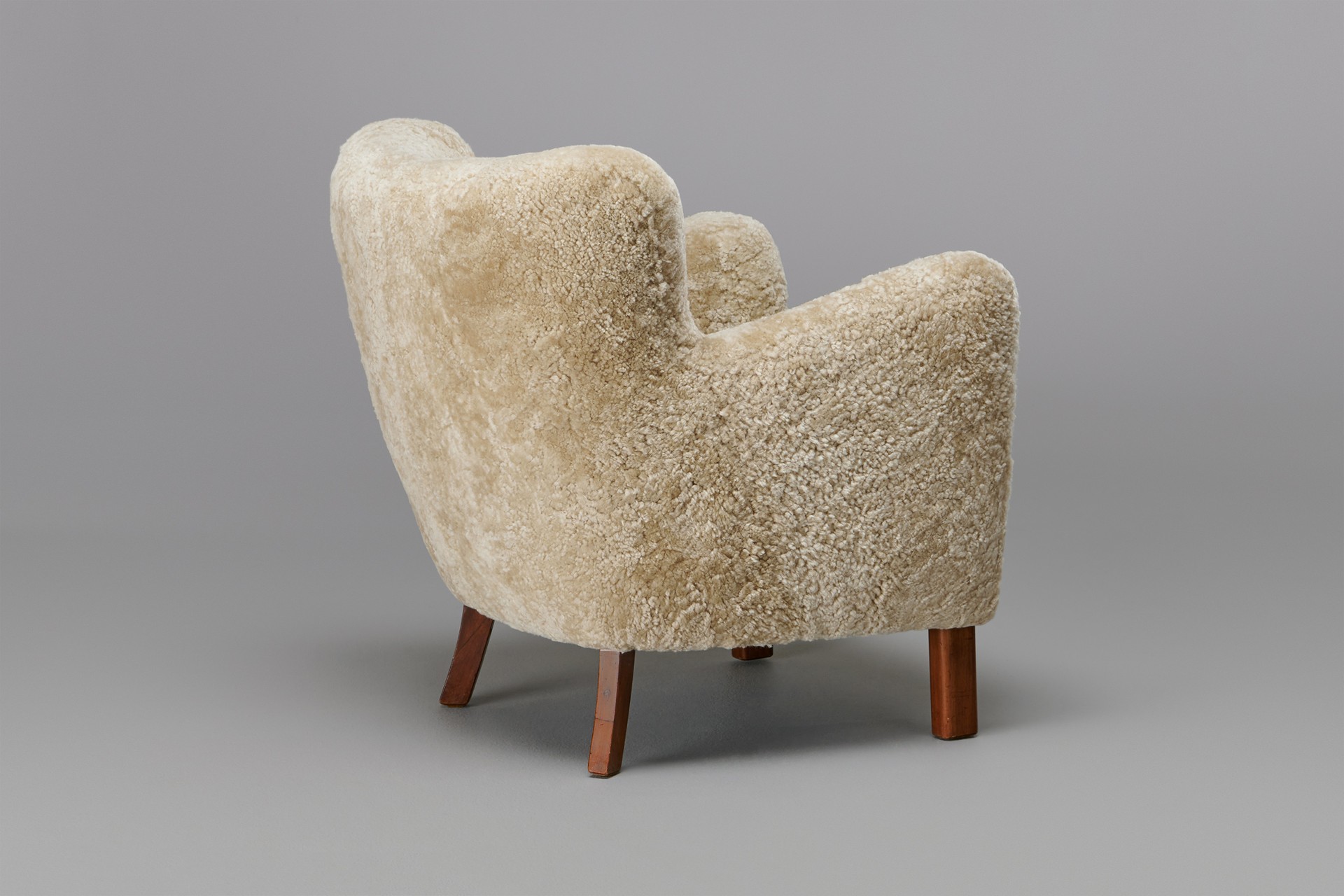 Armchair, Model no. 1669 image 2
