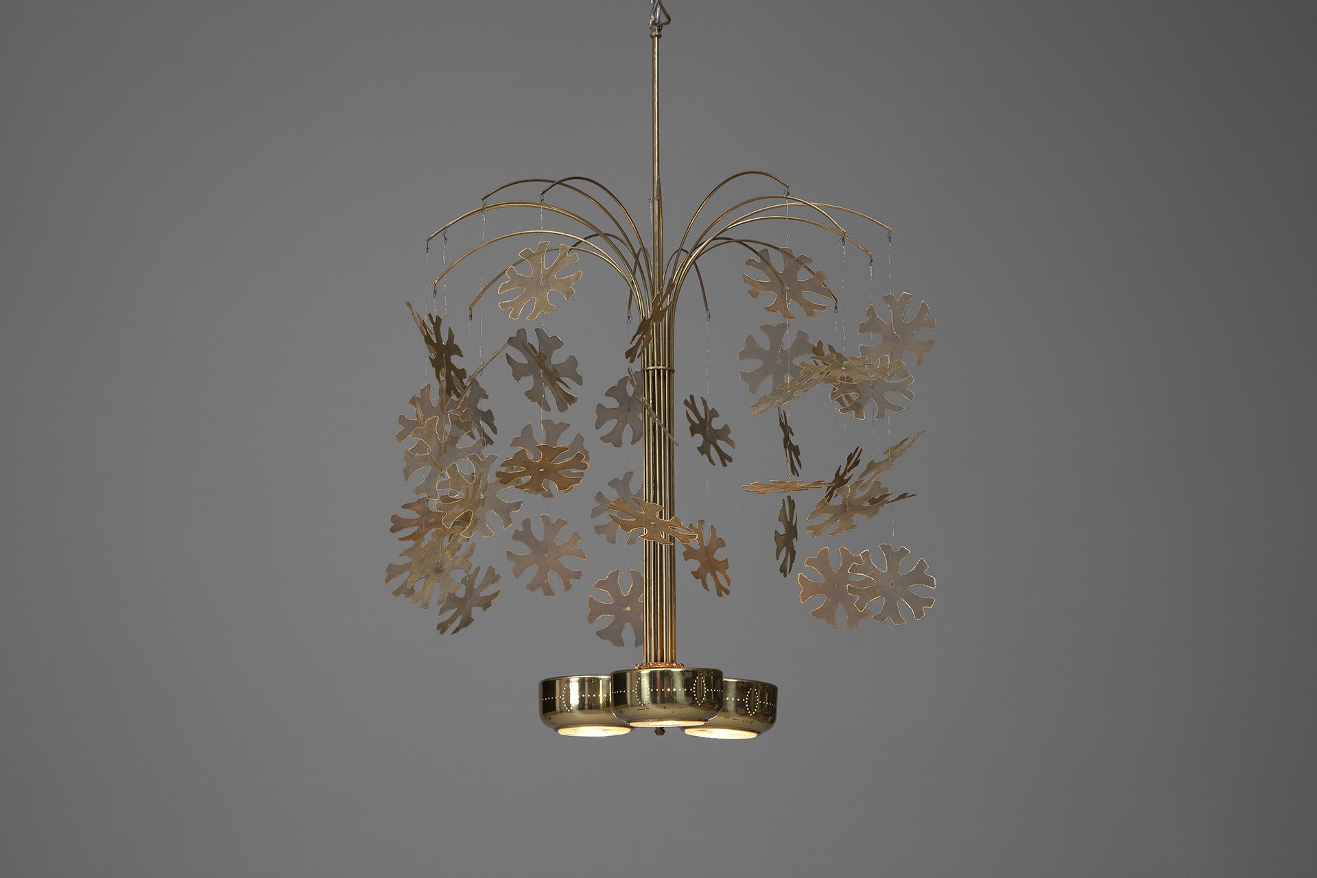 Snow flake Chandelier image 2