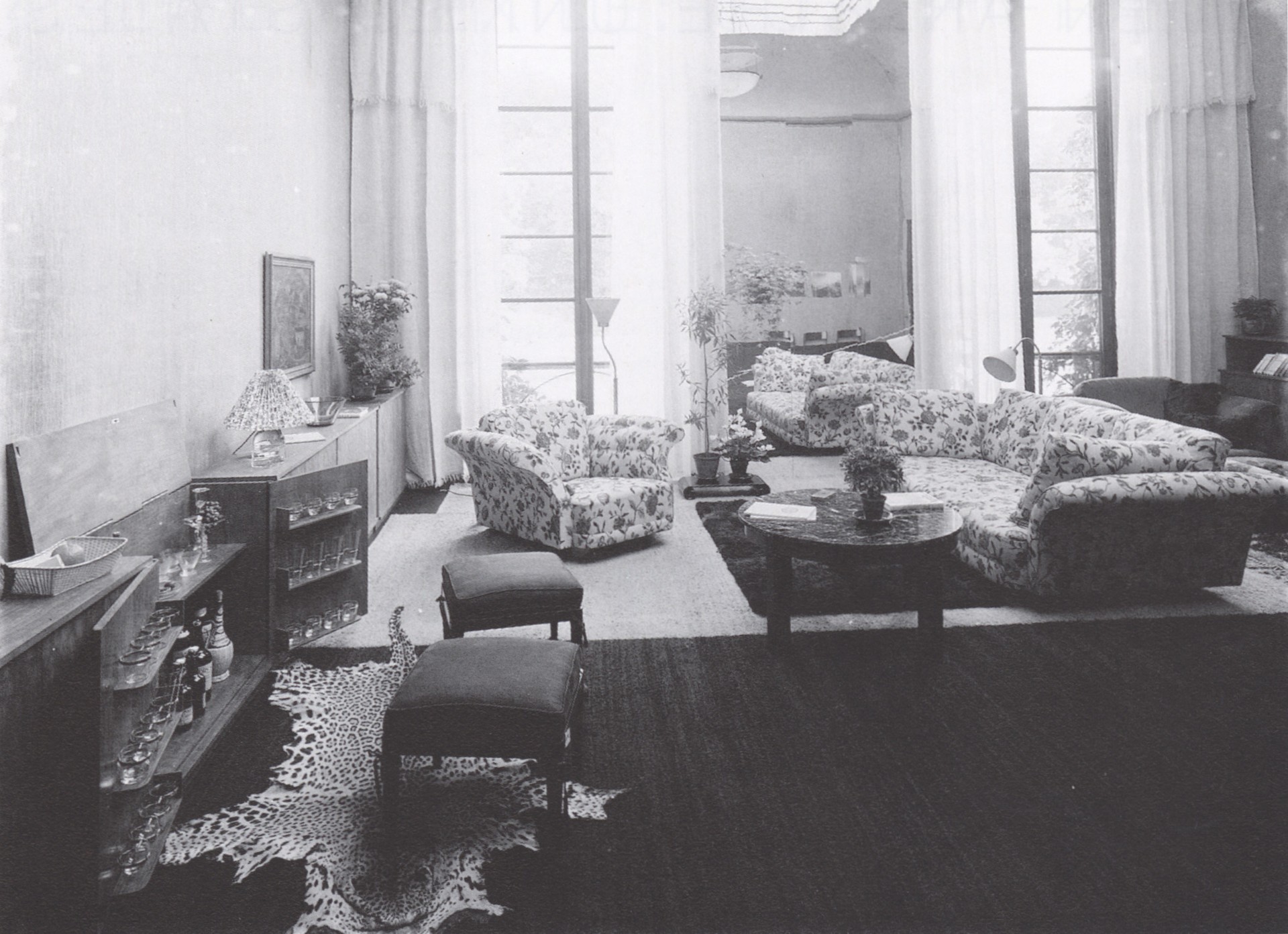 "Liljevalchs" Sofa image 7