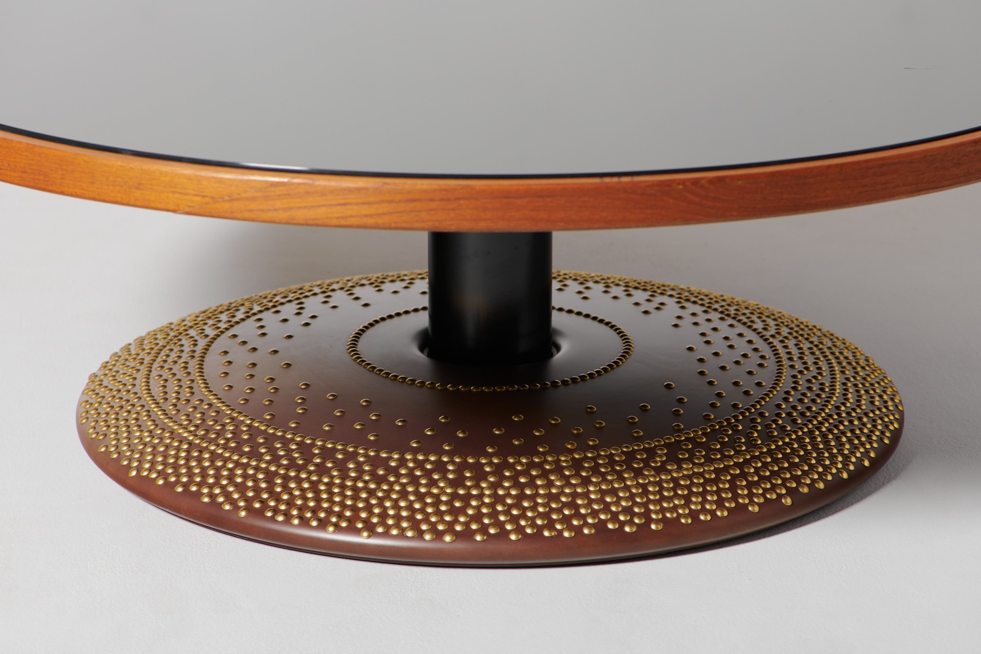 'Chiodino' Table image 2
