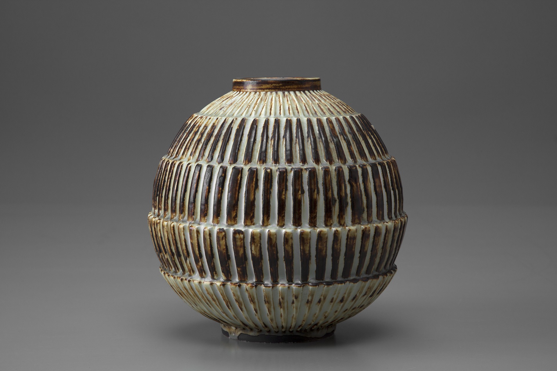 Vase image 2