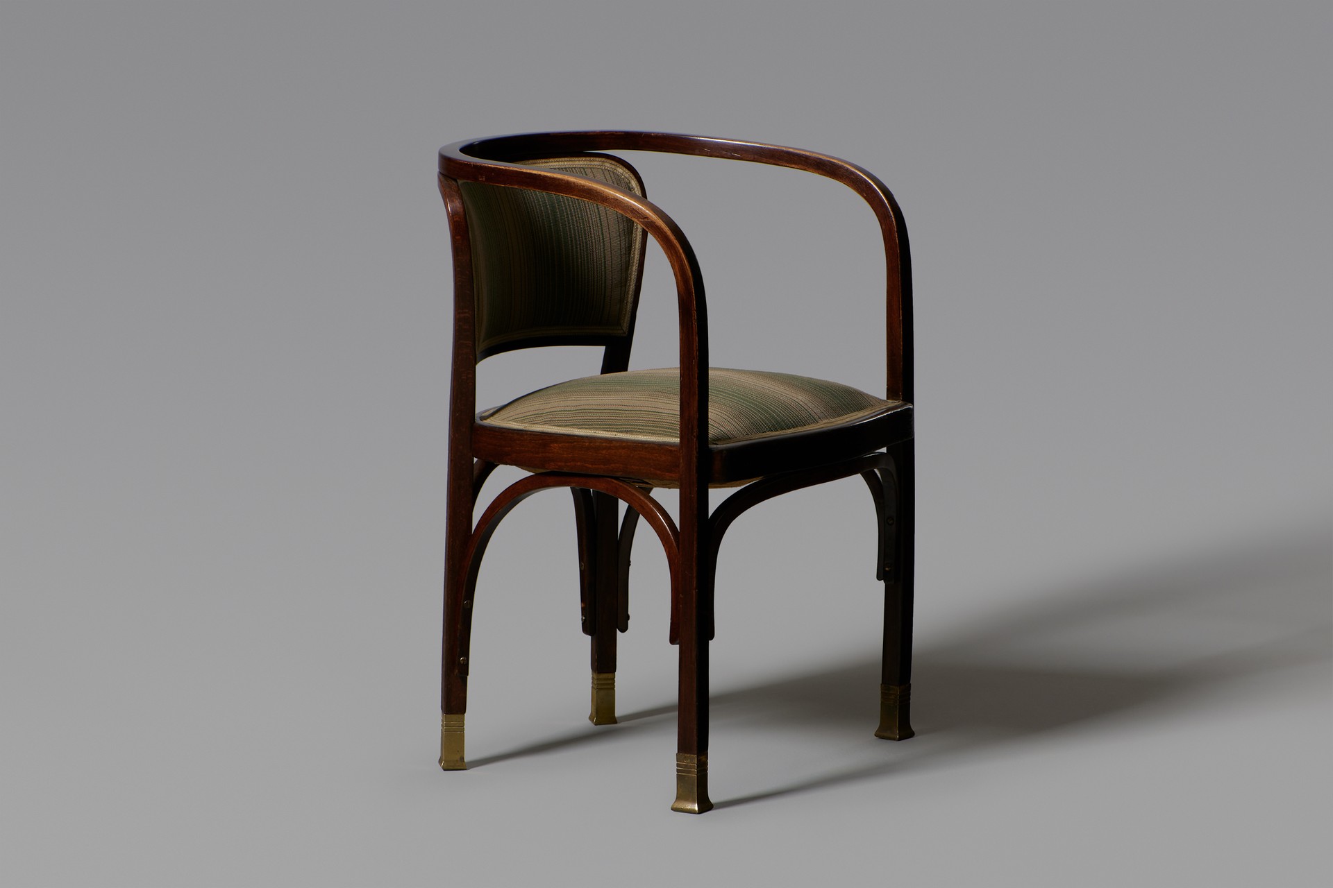 Pair of Armchairs, Model no. 715/F image 2
