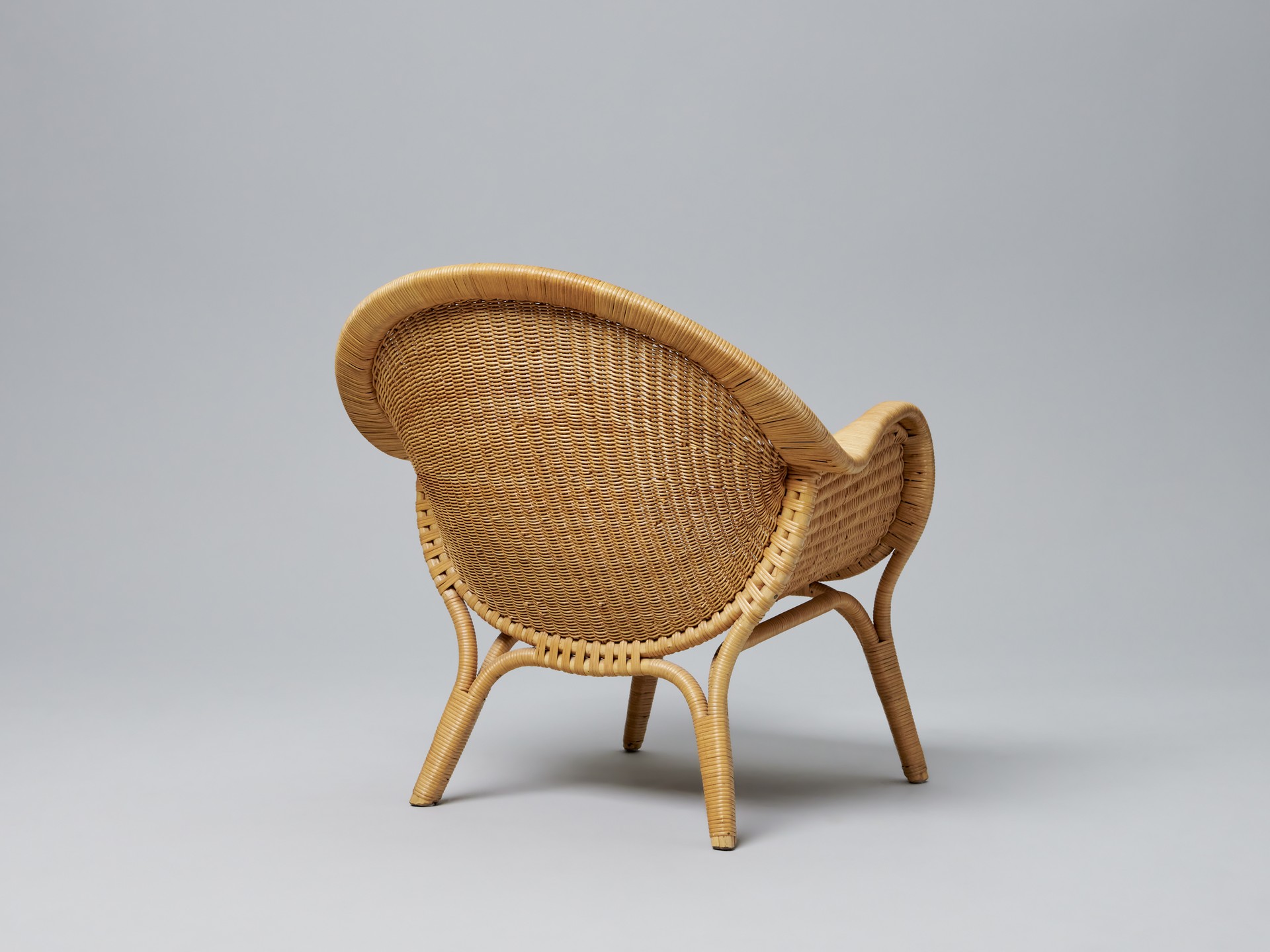 'Madame' Easy Chair image 3