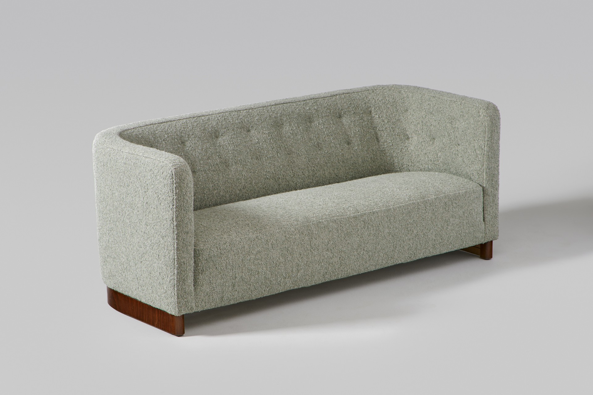 Sofa image 2