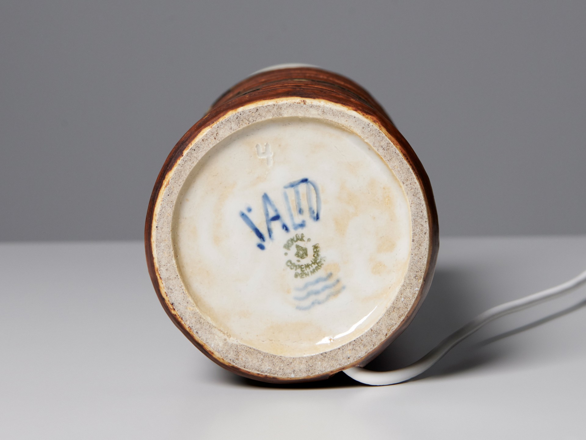 Table Lamp image 6