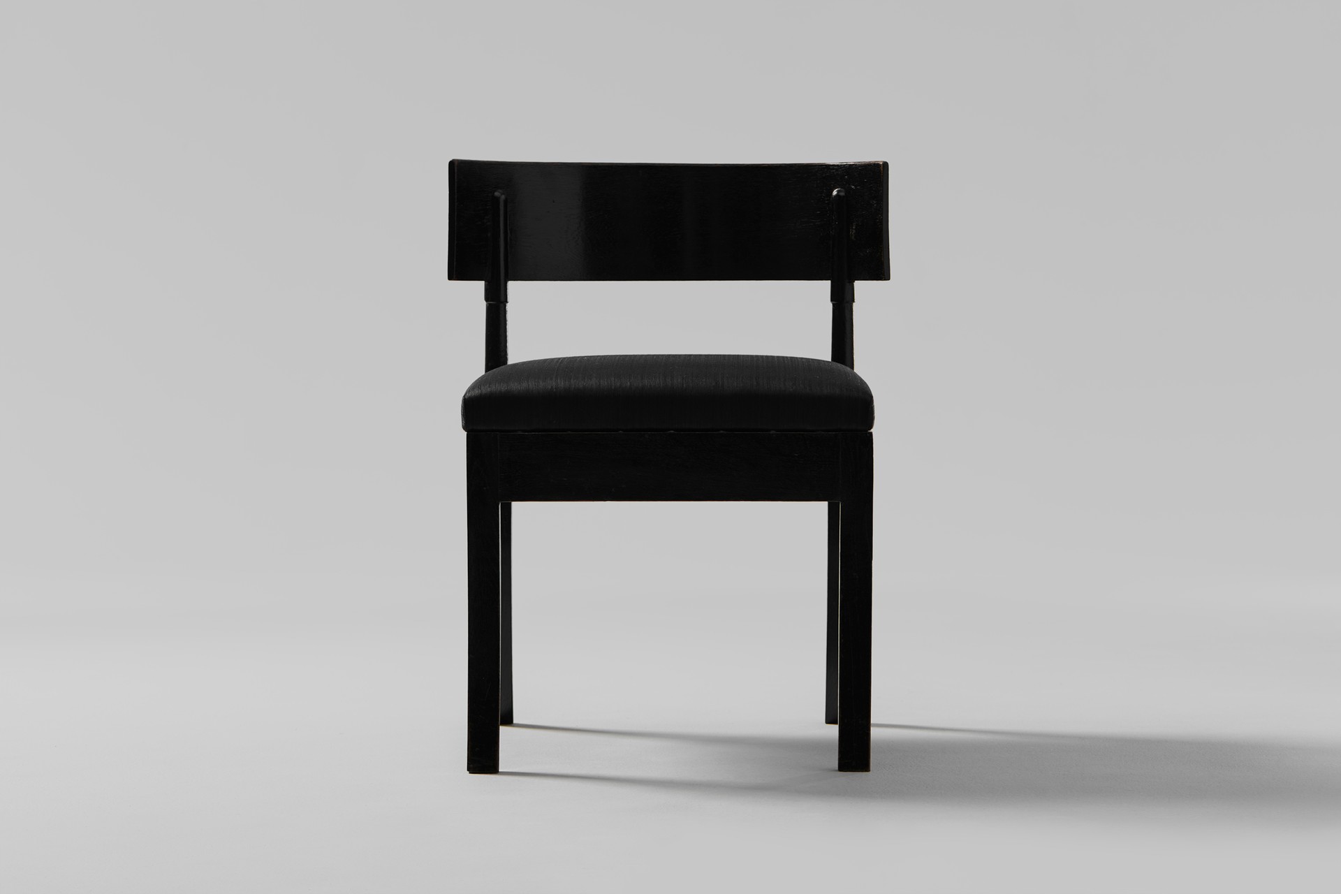Klismos Chairs image 3
