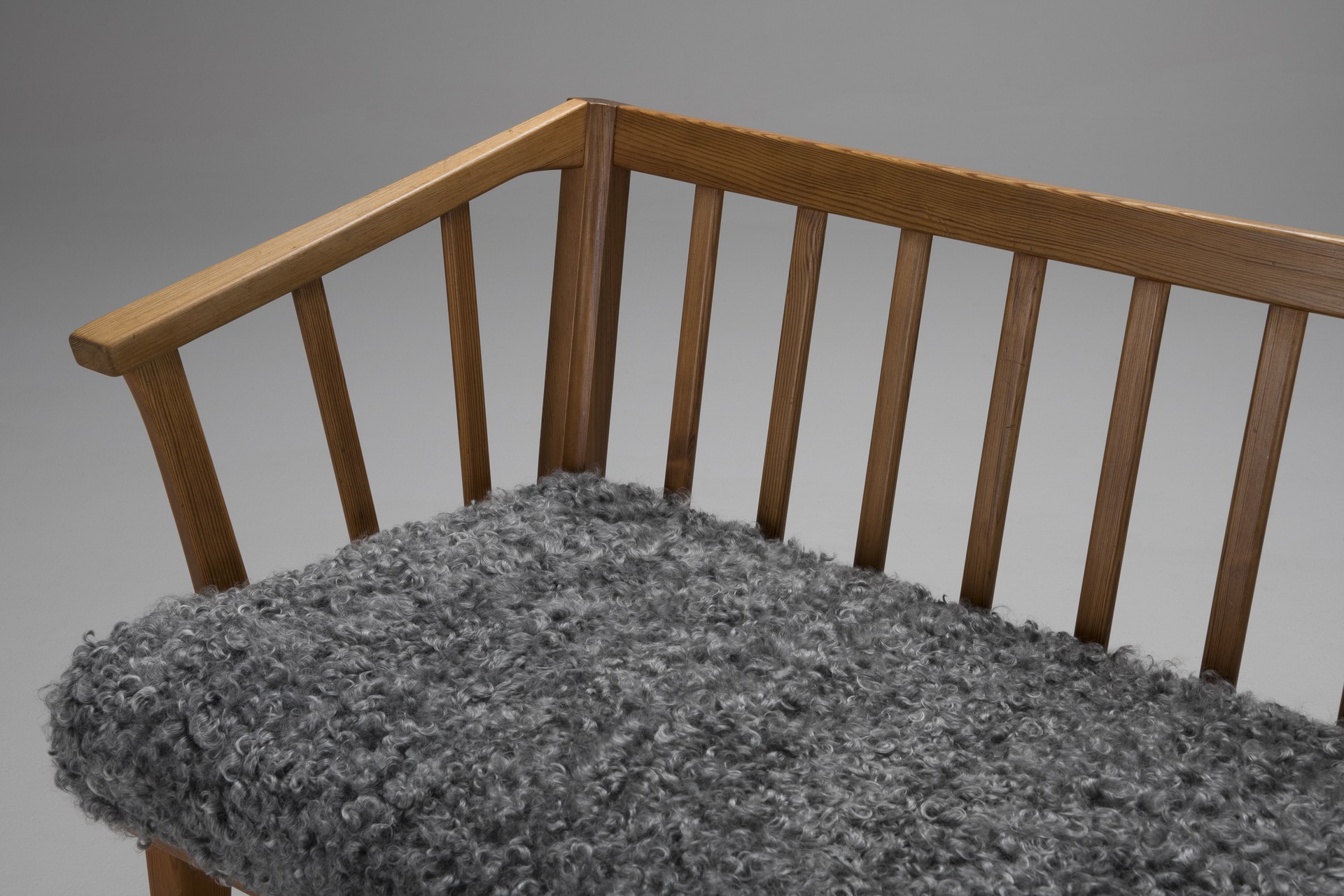 Sofa image 4