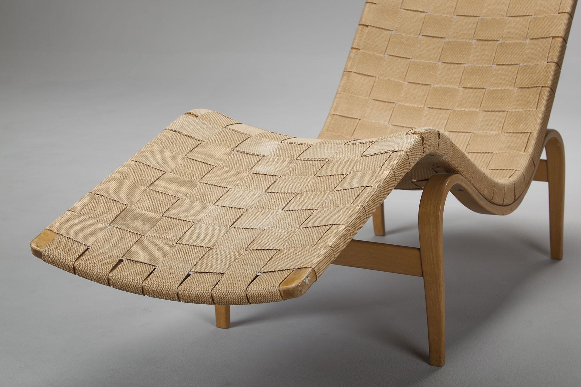 Lounge Chair image 3