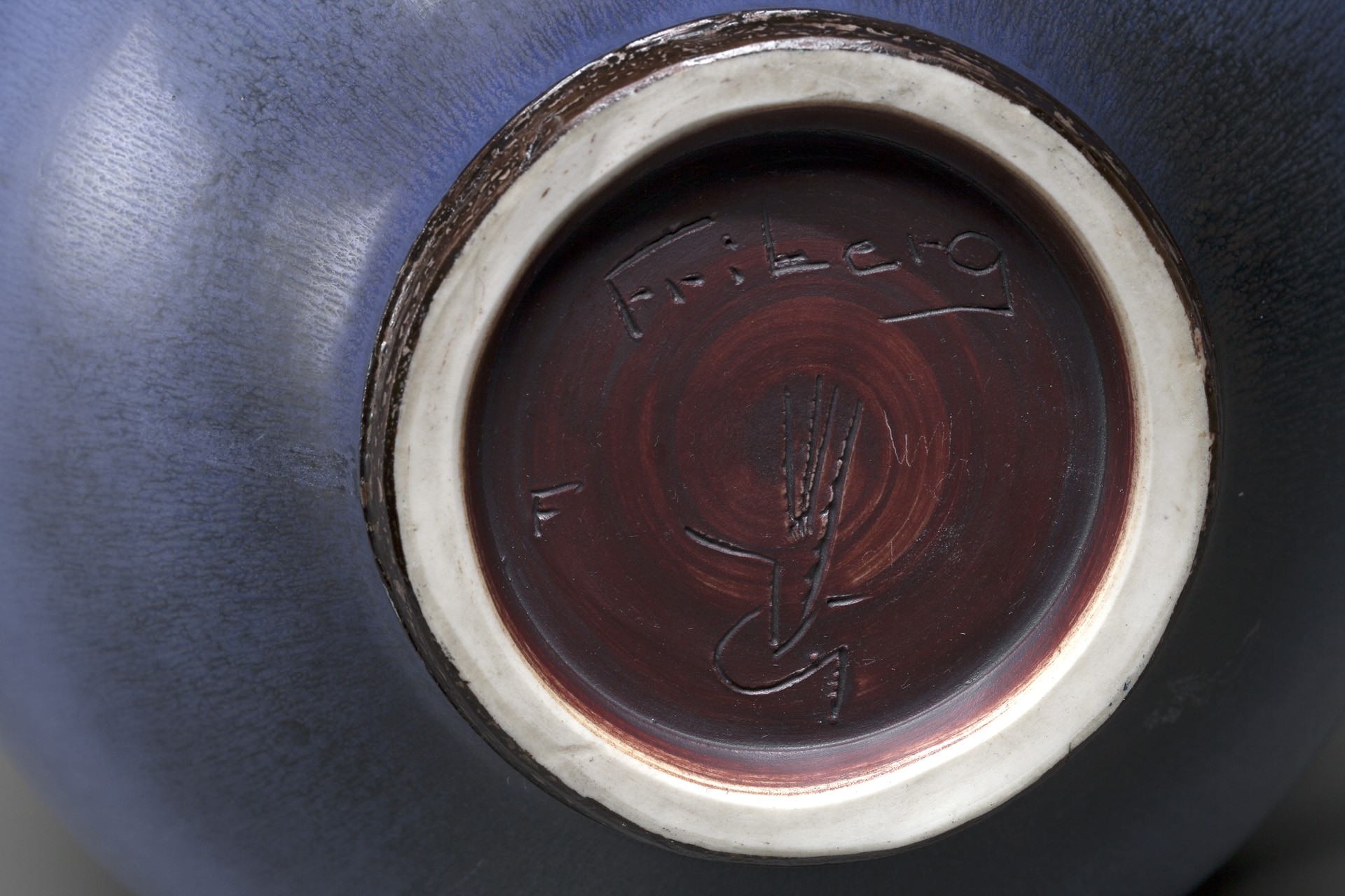 Vase image 4