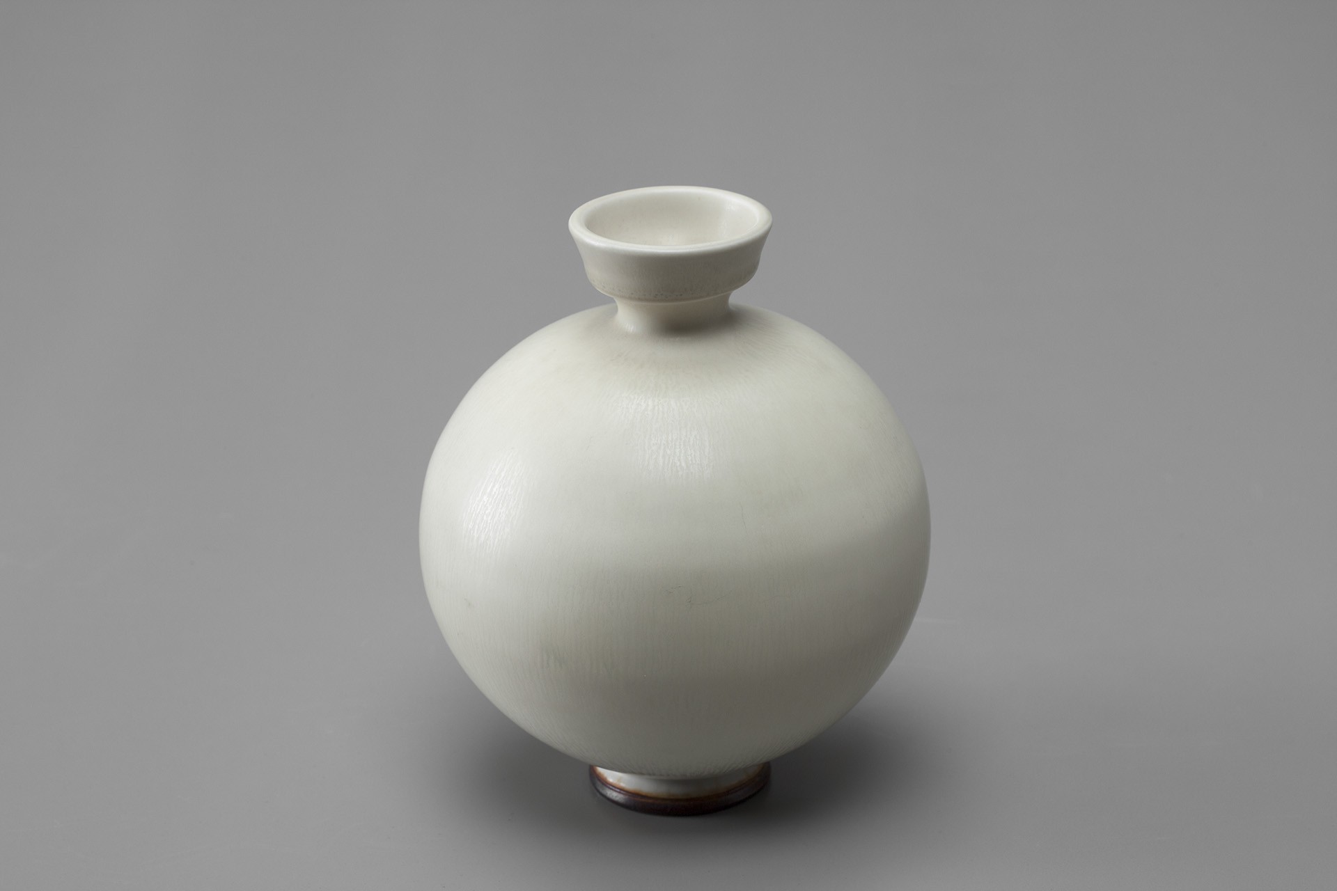 Vase image 2