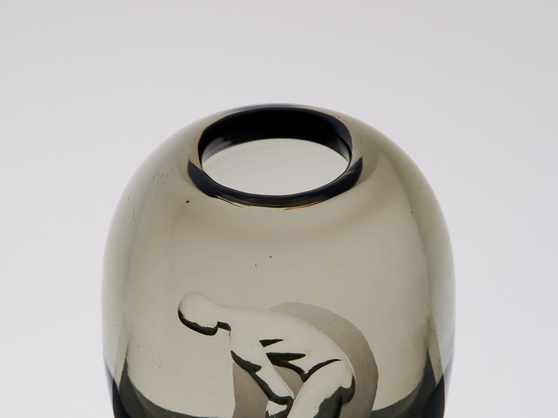 Vase image 3