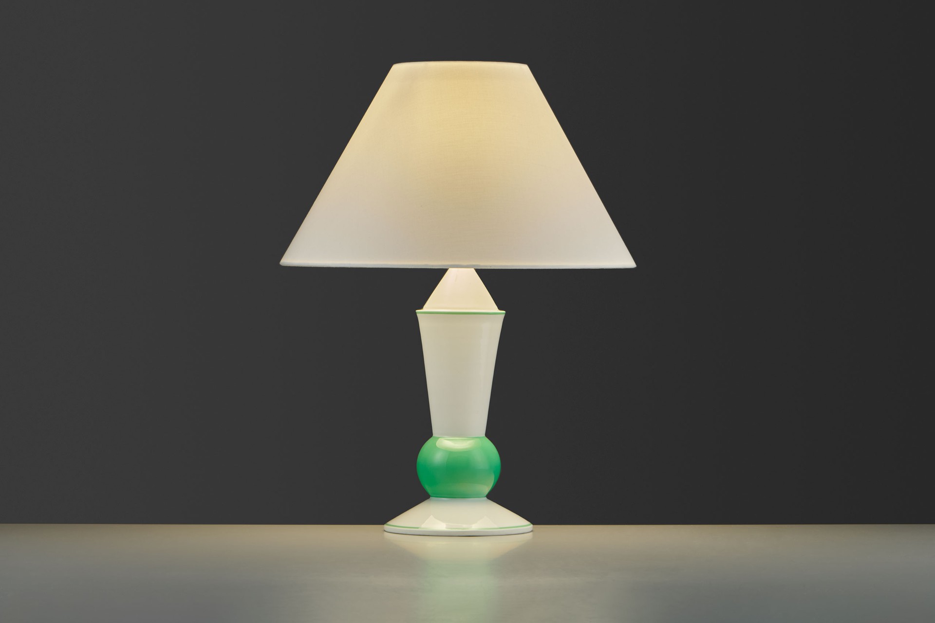 Table Lamp image 2