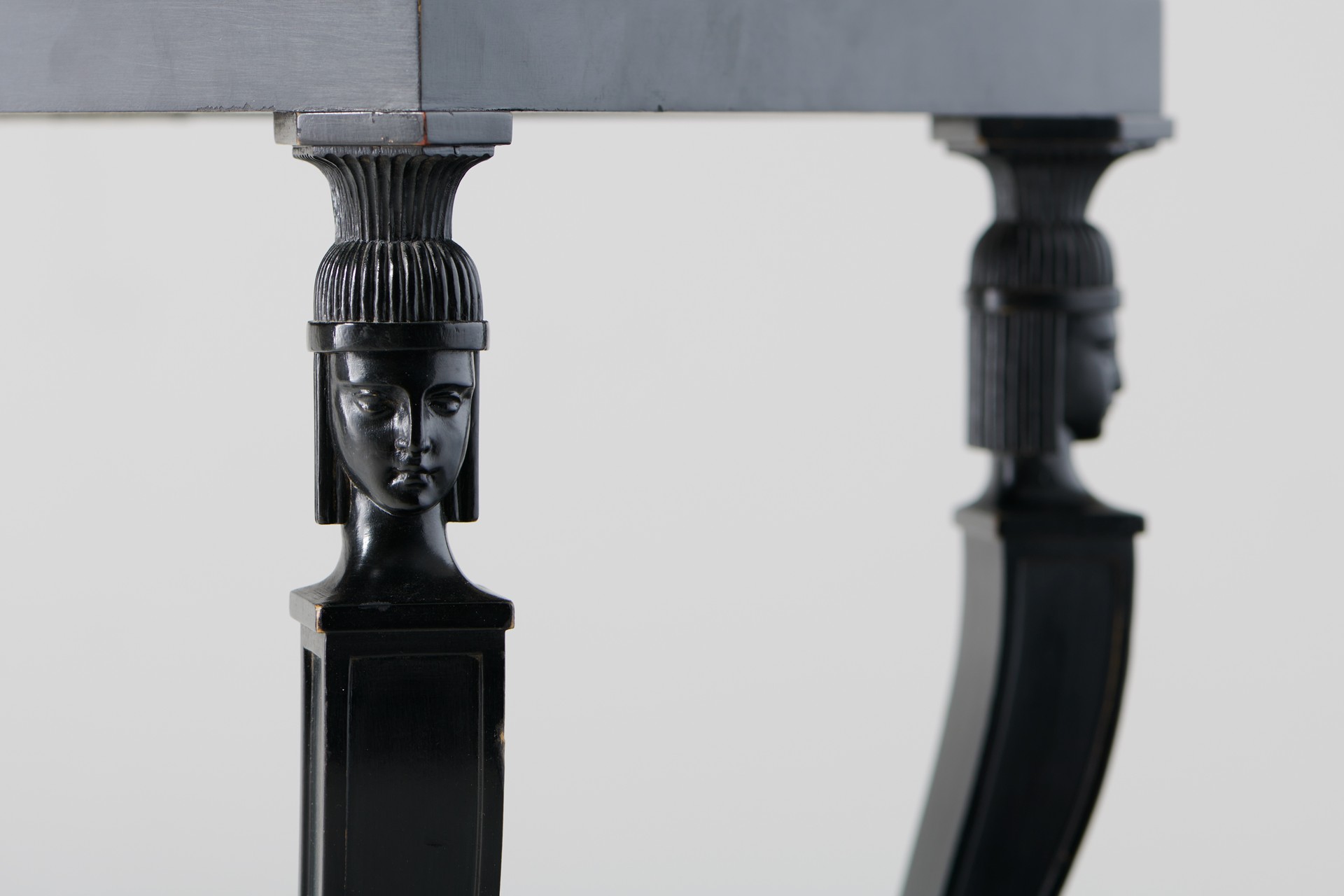 Neoclassical Table image 4