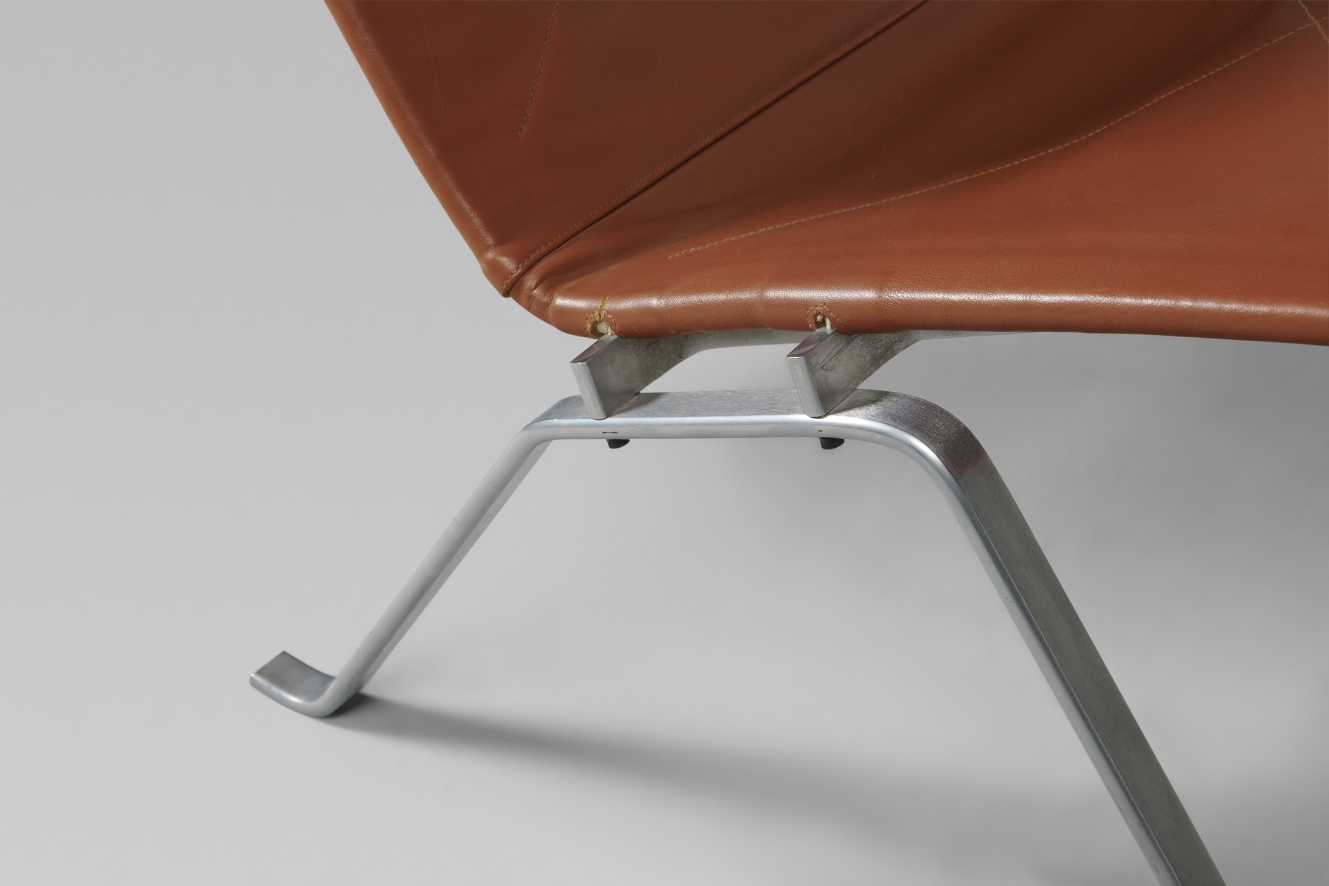 Pair of 'PK 22' Chairs image 5