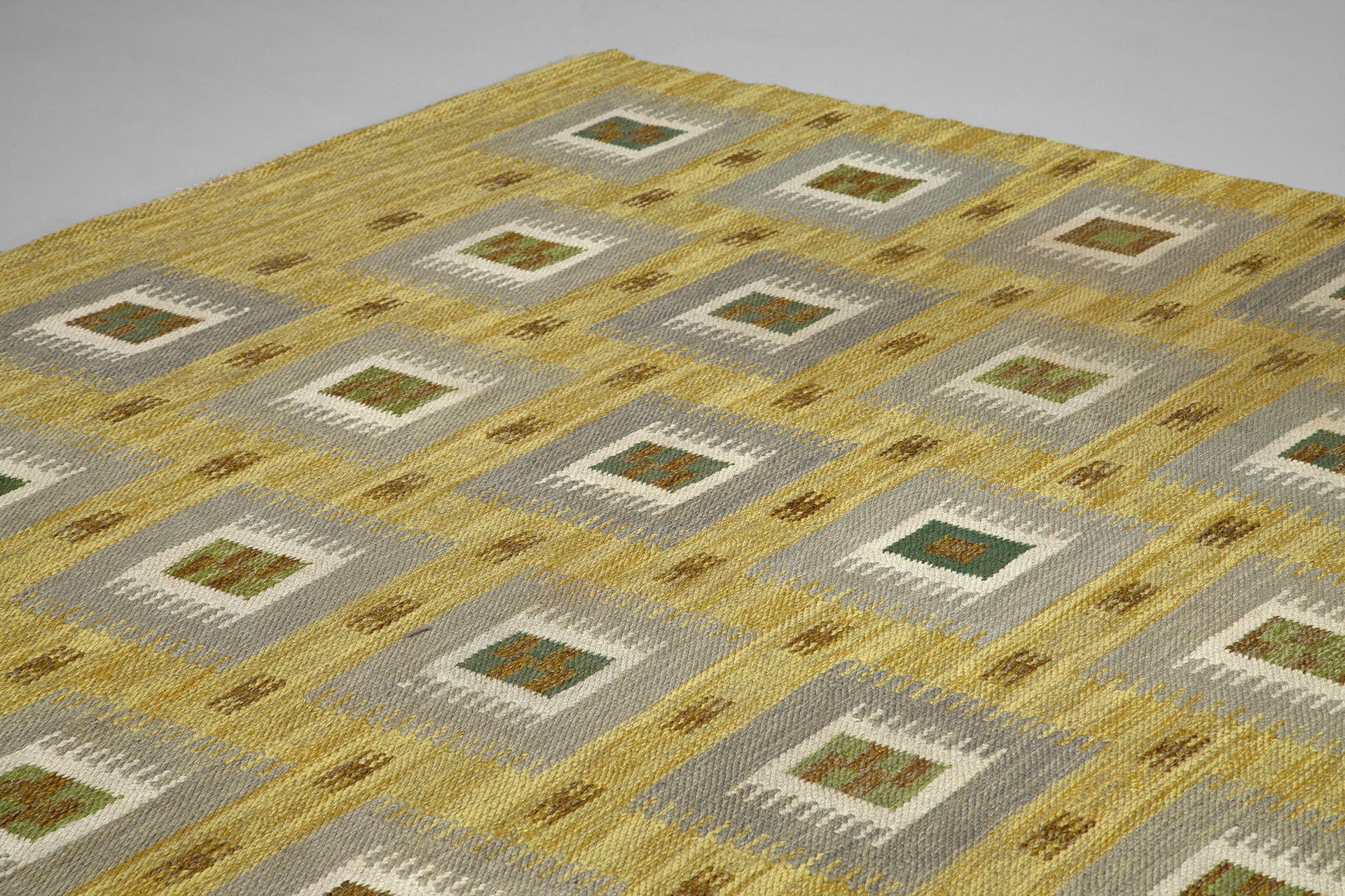 Carpet image 4